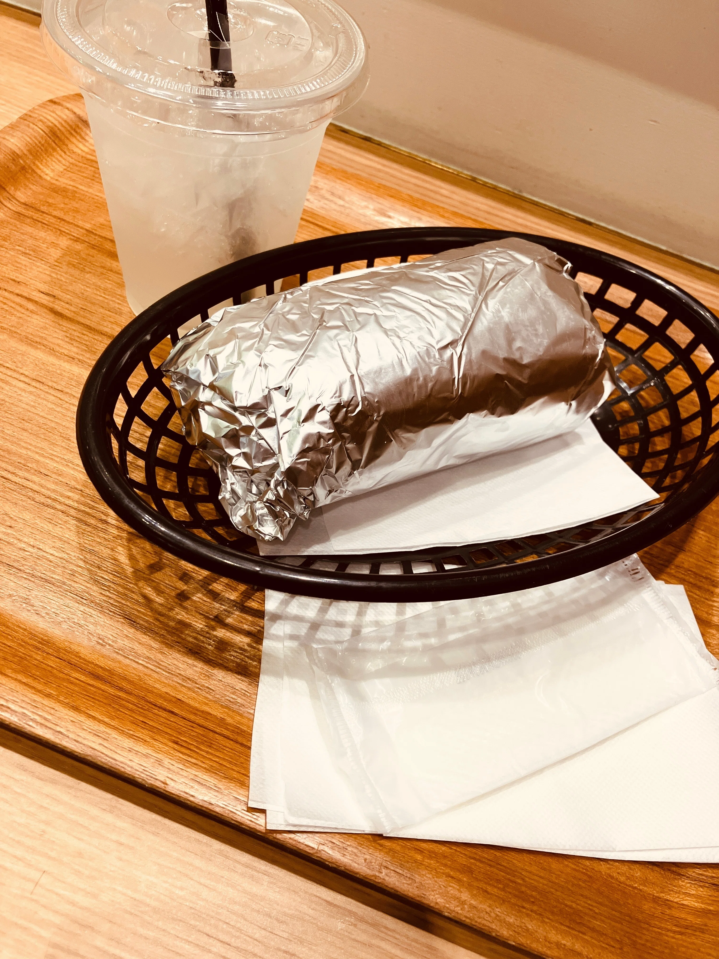 TACO RiCOでブリトーを食べようよ｜藤宮 南月（ふじみや なつき）