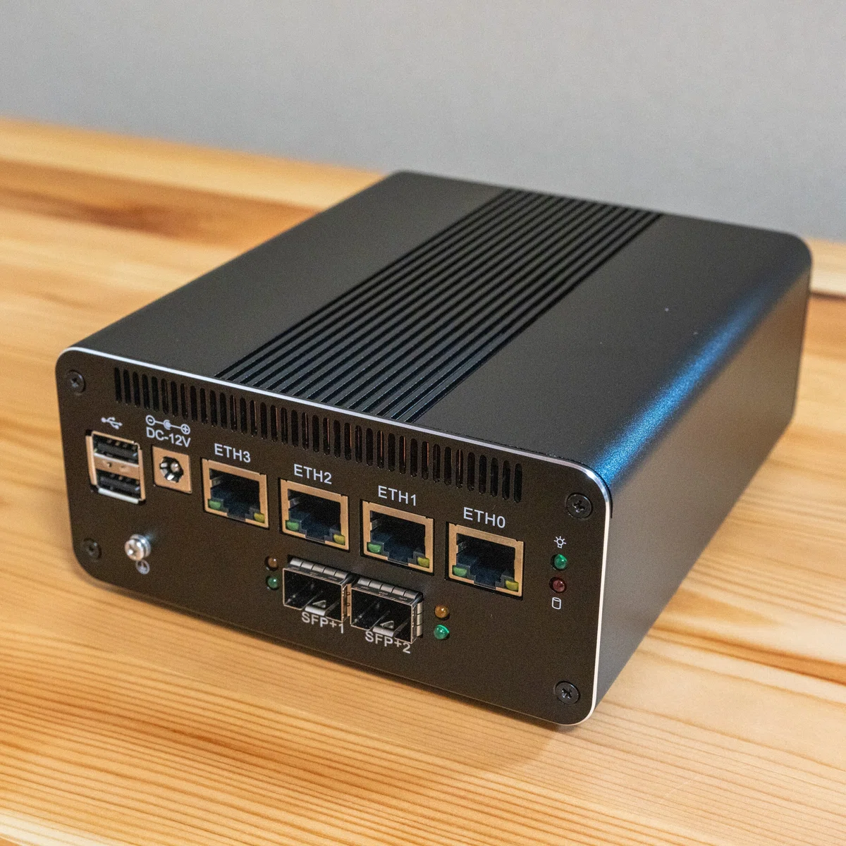 10G SFP+が付いている中華ミニPC (Topton製)をレビューする｜Y.Hirano