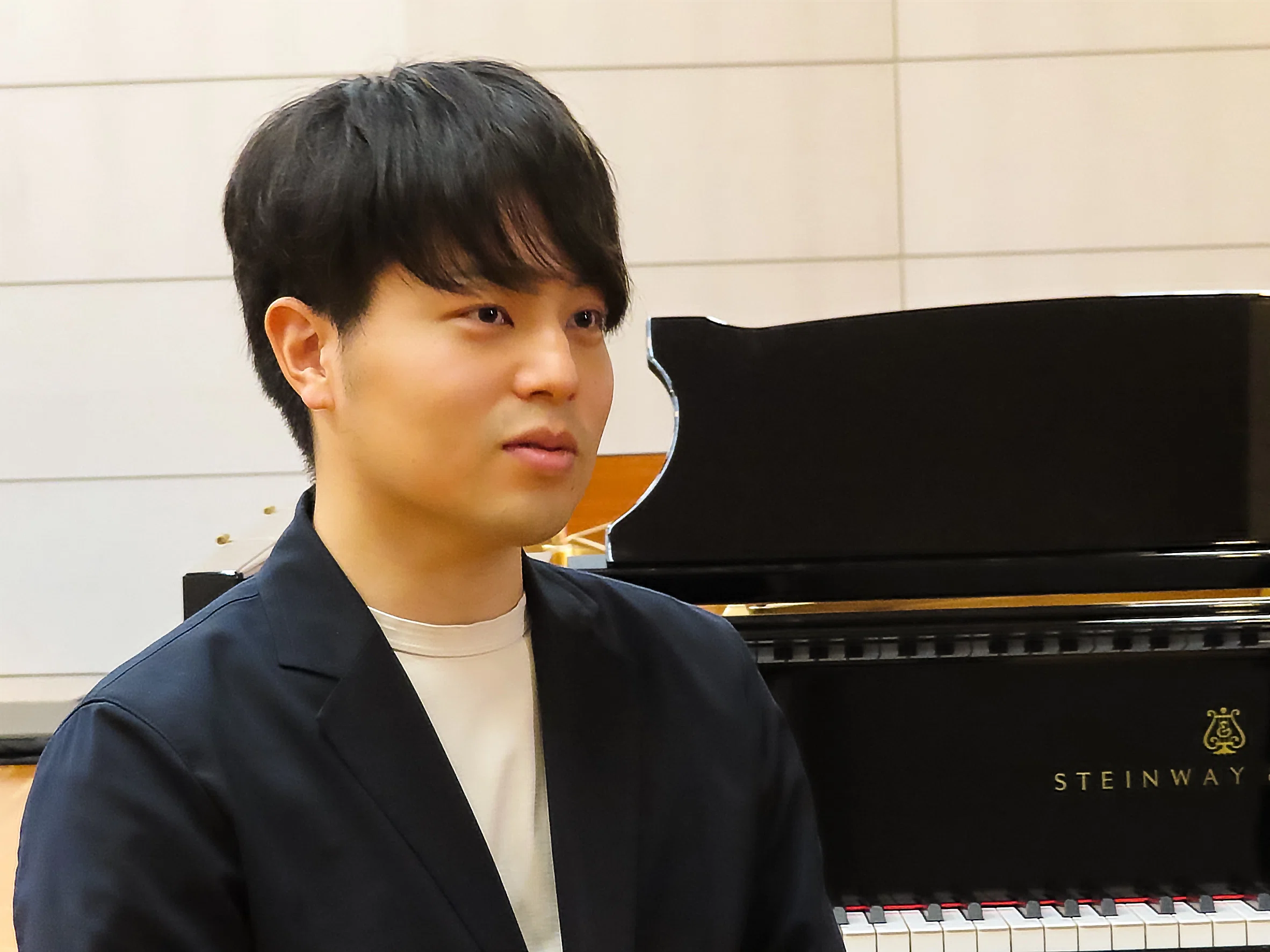 2台ピアノ演奏の可能性を開拓する気鋭のデュオ／アンセットシス 山中惇