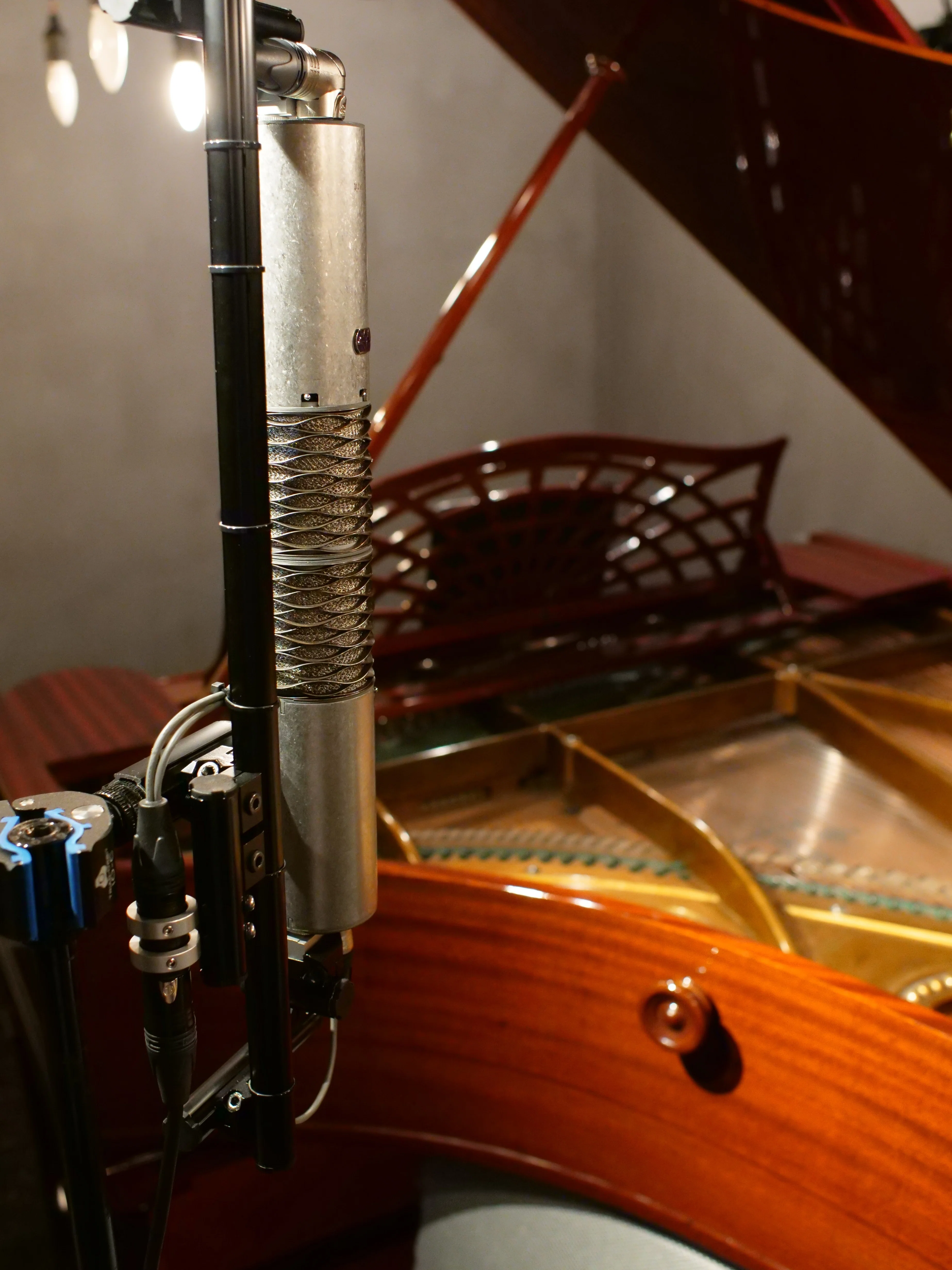 Aston Microphones「Spirit」2本でピアノをMSステレオ録音してみました