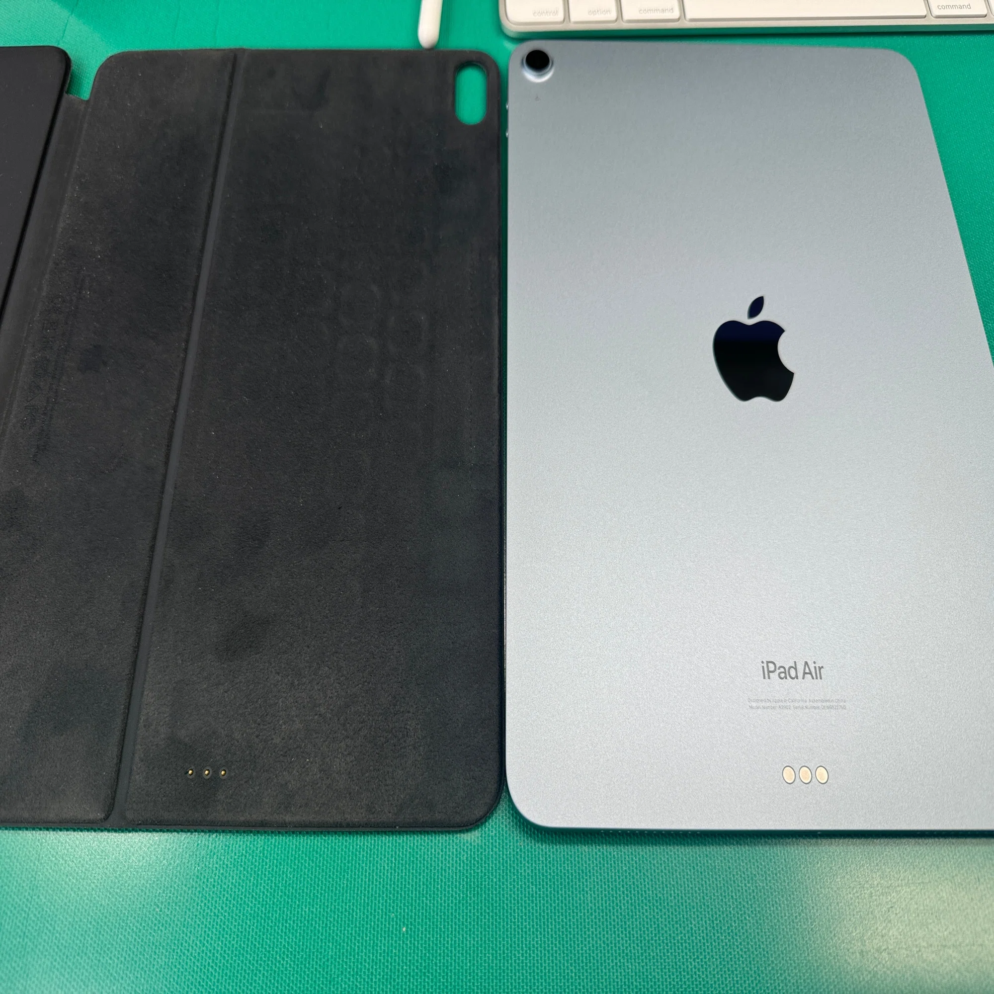 11インチ iPad Air （M2） でSmart Keyboard Folioが使える｜penchi