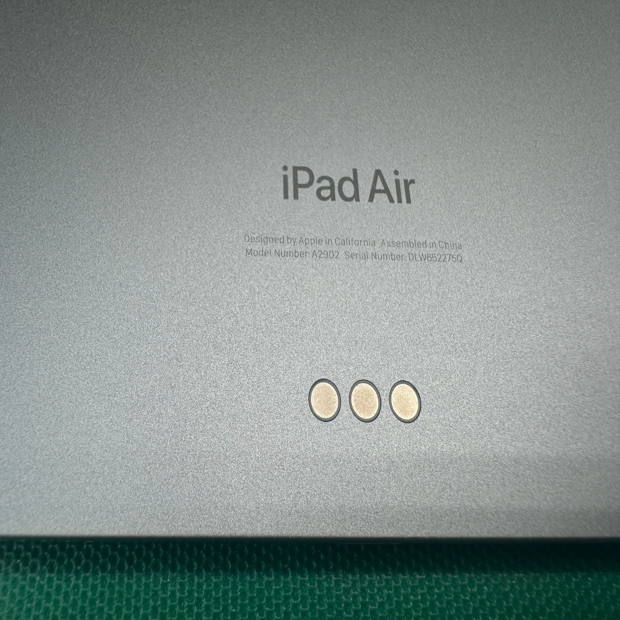 11インチ iPad Air （M2） でSmart Keyboard Folioが使える｜penchi