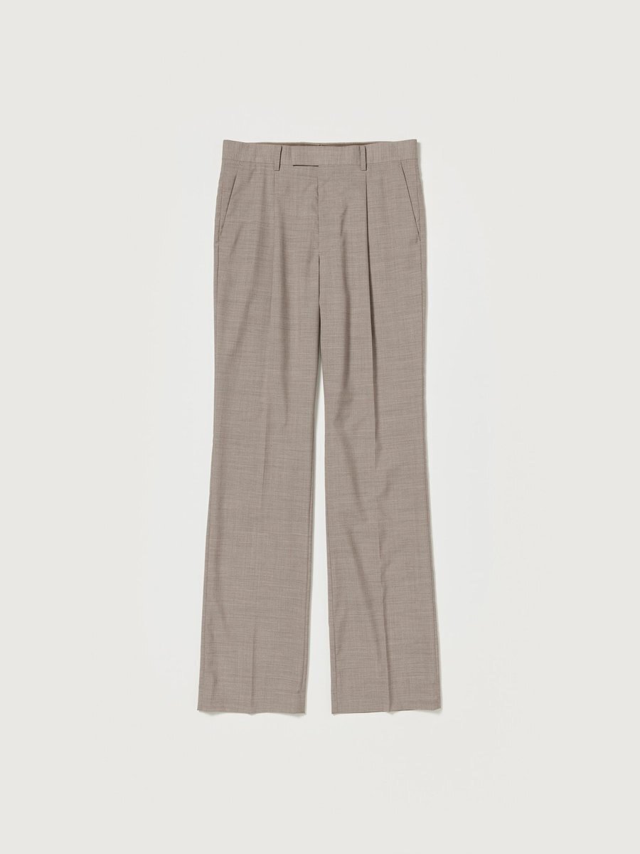 試着程度　AURALEE 24ss サイズ4 AURALEE 24SS 購入品レビュー｜Komai
