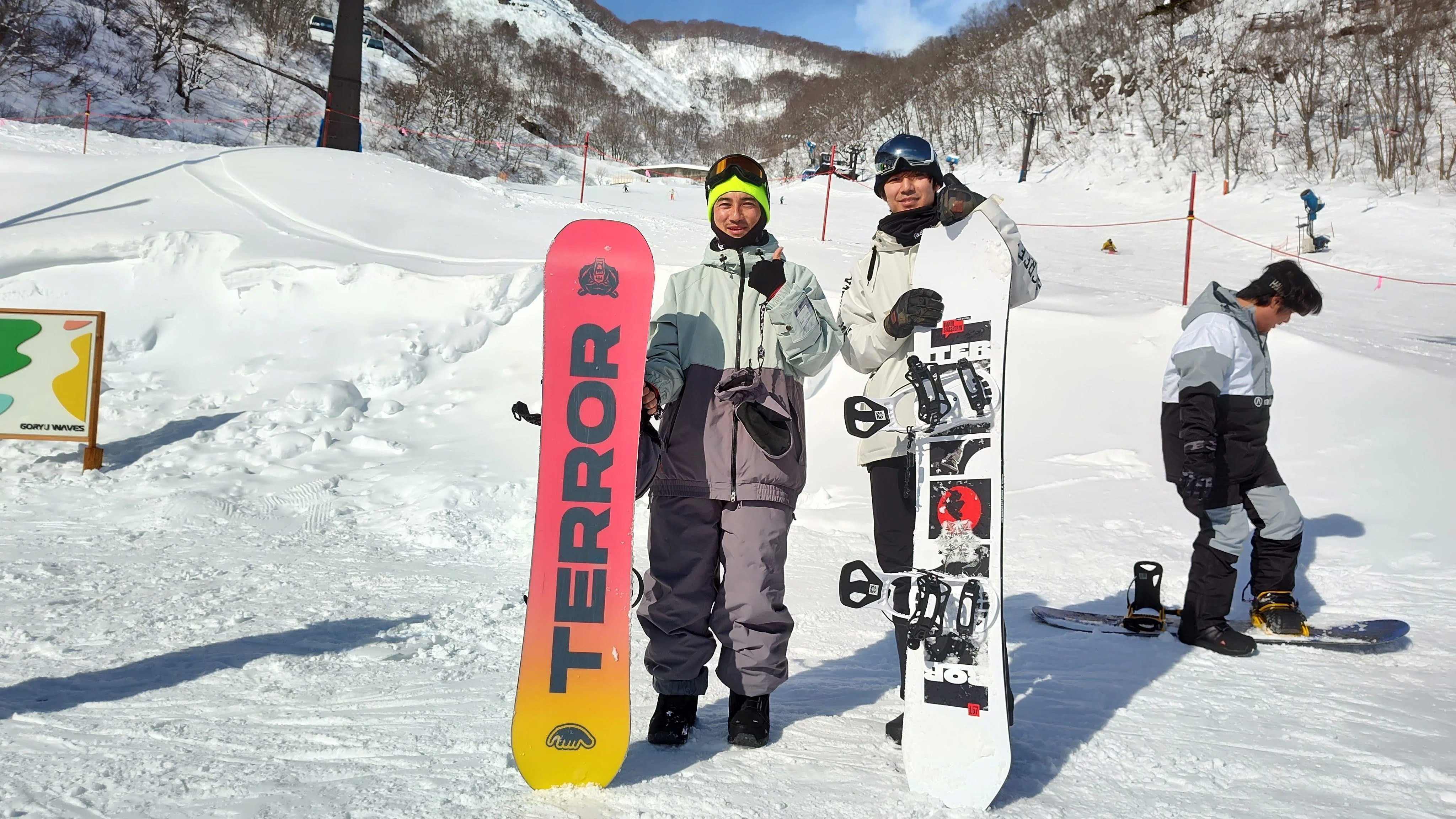 TERROR スノーボード　テラー　異形！　美品！　グラトリ TERROR SNOWBOARDについて｜naoto|【仕事×遊び】大自然で働くワー