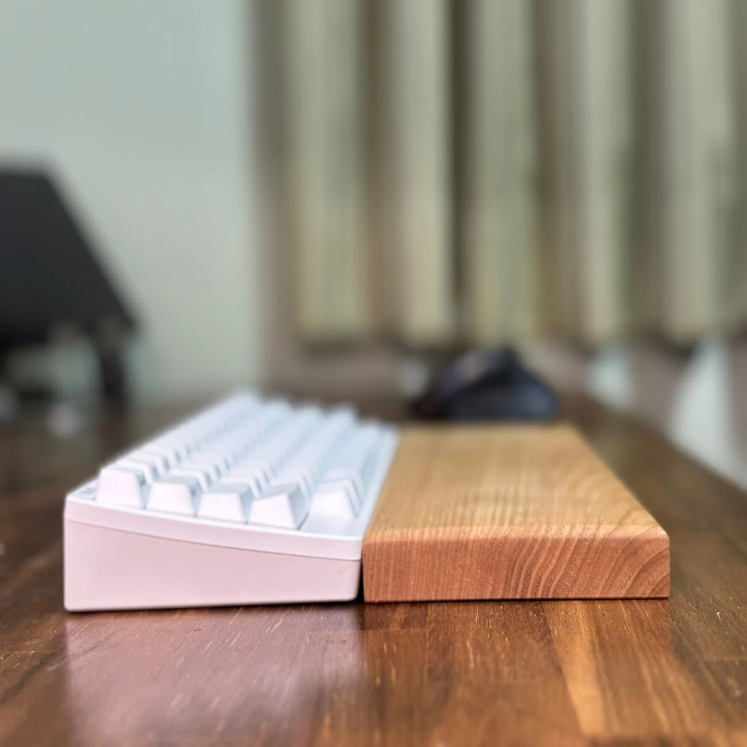 HHKB】木製パームレスト兼キーボードルーフを6,640円で手に入れる 