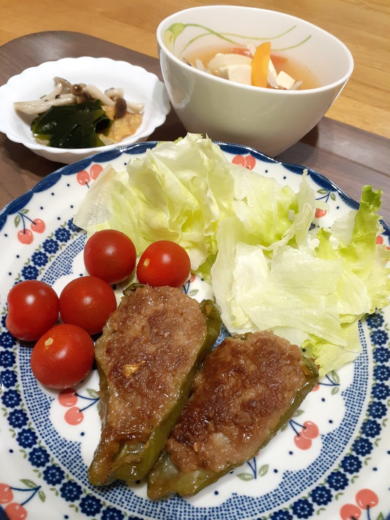 ピーマンの肉詰め』(塩分0.9g)｜guttyo