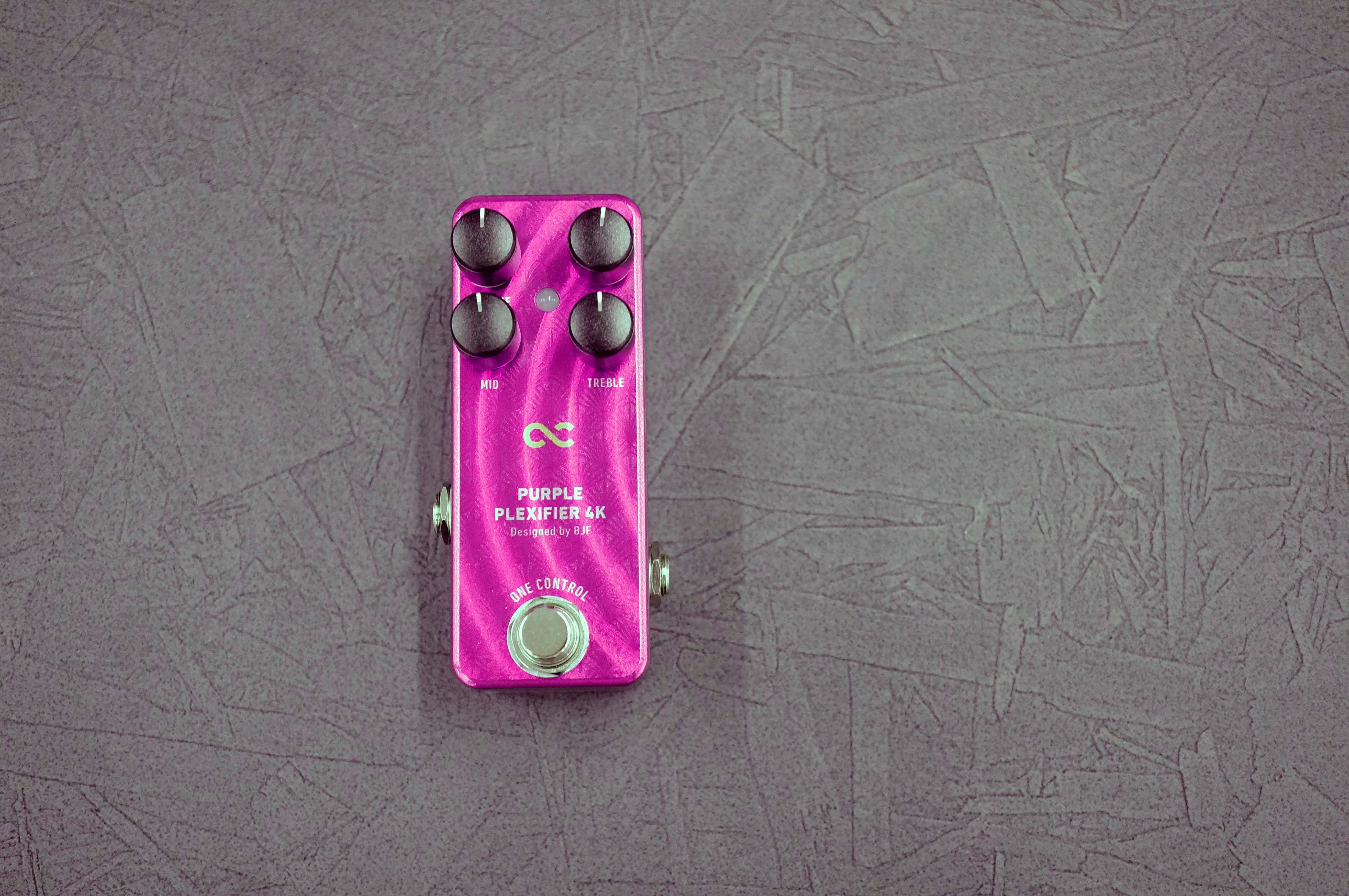 One Control初のAIAB、プレキシサウンドのPURPLE PLEXIFIERが4Kに