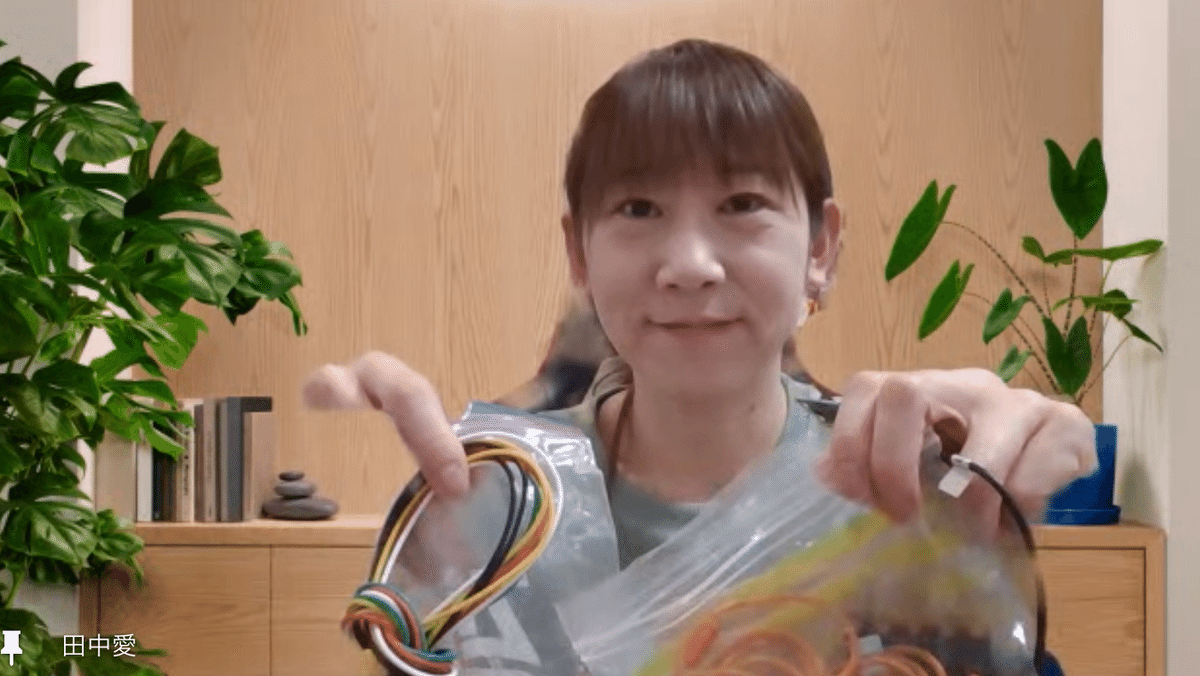 田中愛 ♥田中愛さんの顔筋体操 | 飯塚かこオフィシャルブログ「かこリーヌ 50の秘密 -飯塚かこの美肌学-」