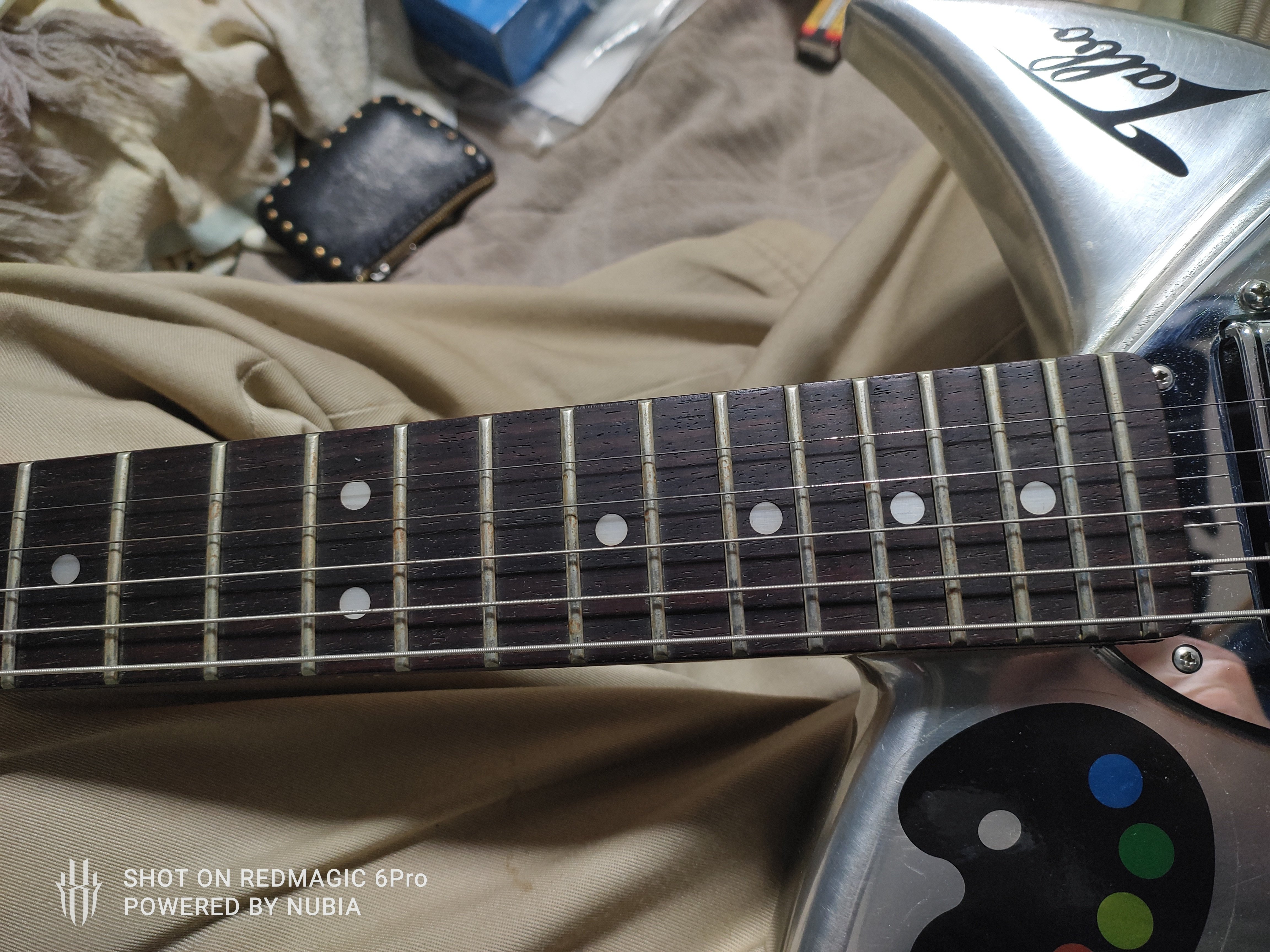 うちのエレキギター｜mirage