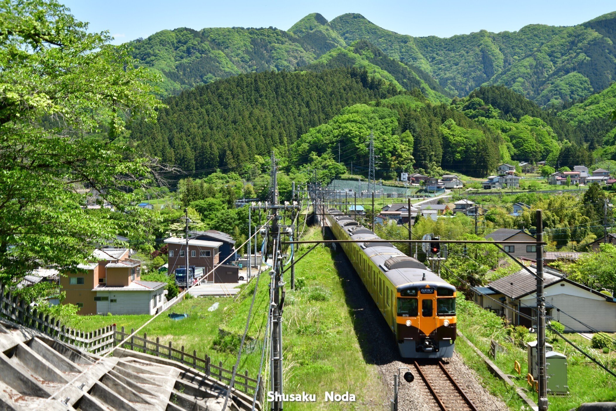 新緑の絶景鉄道写真集｜野田周作