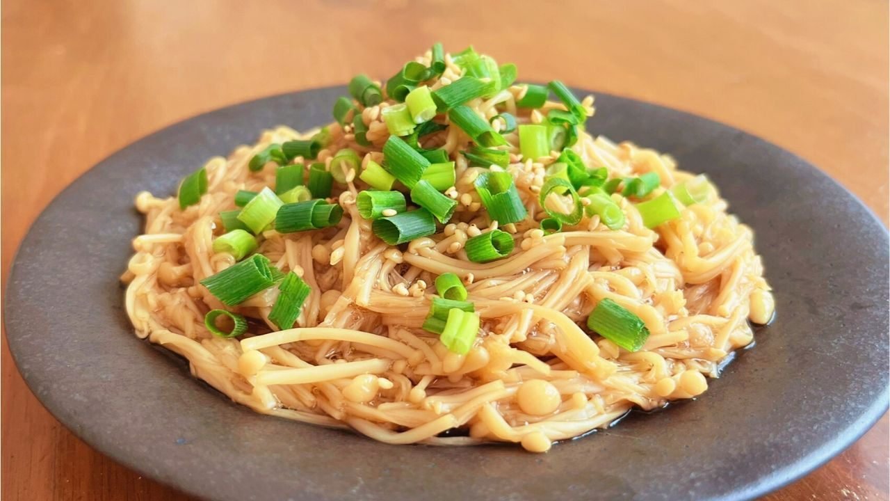 簡単すぎて「リピ決定」えのきで美味しい節約レシピ【時短で便利すぎる