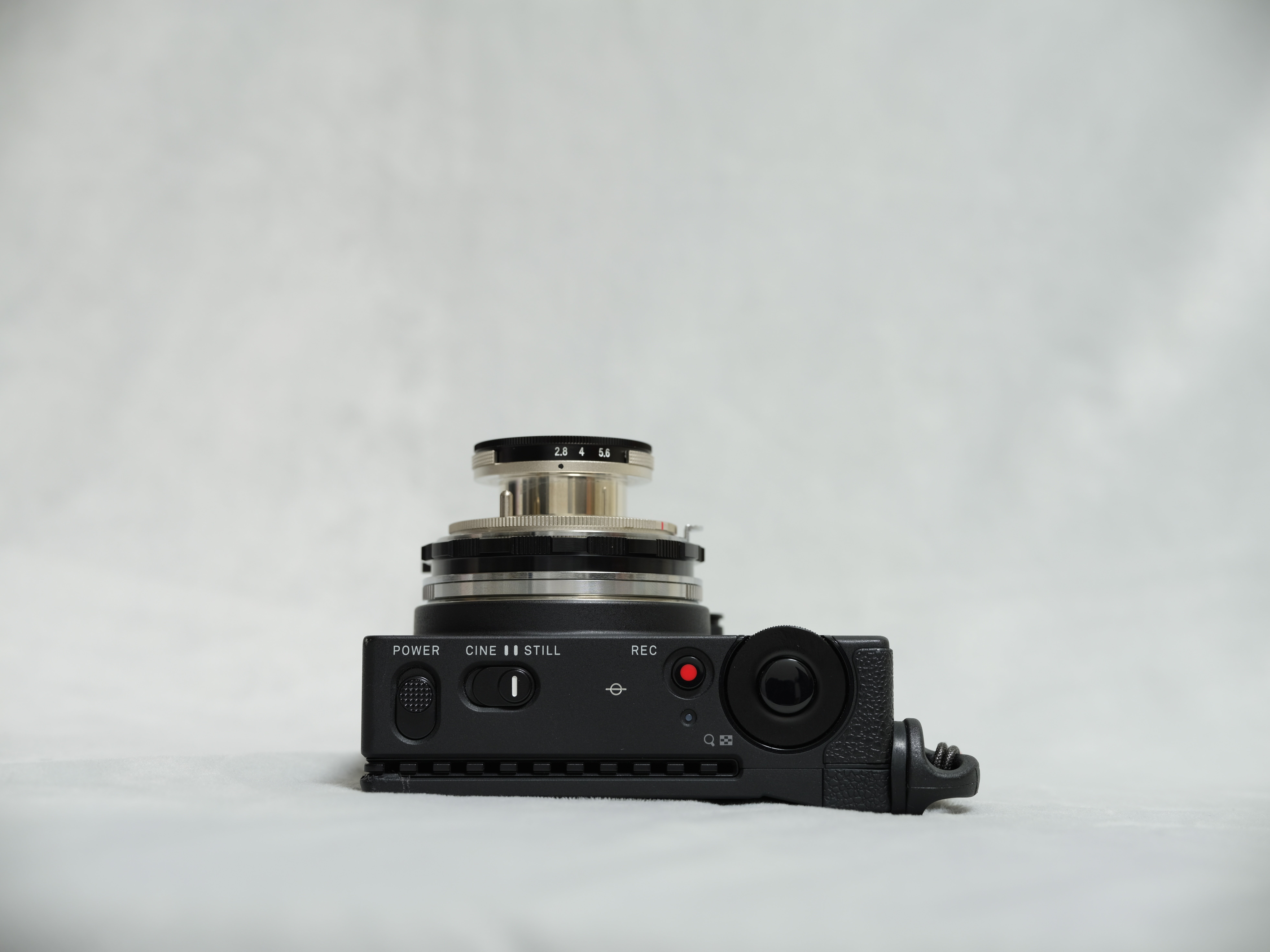 レビュー】プチ・フルサイズ Voigtlander HELIAR 40mm F2.8(沈胴 レビュー】プチ・フルサイズ Voigtlander HELIAR 40mm F2.8(沈胴