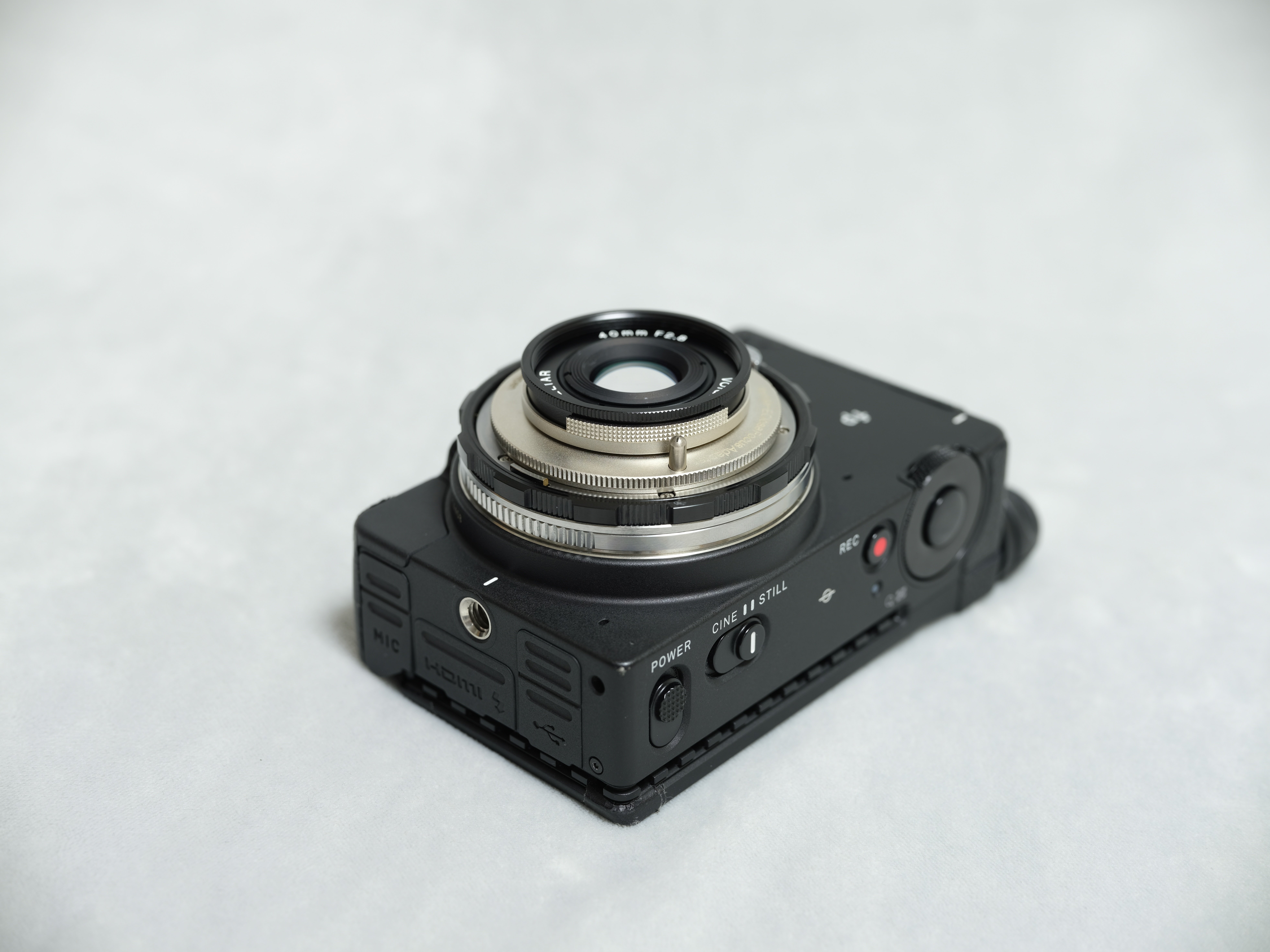 レビュー】プチ・フルサイズ Voigtlander HELIAR 40mm F2.8(沈胴 レビュー】プチ・フルサイズ Voigtlander HELIAR 40mm F2.8(沈胴
