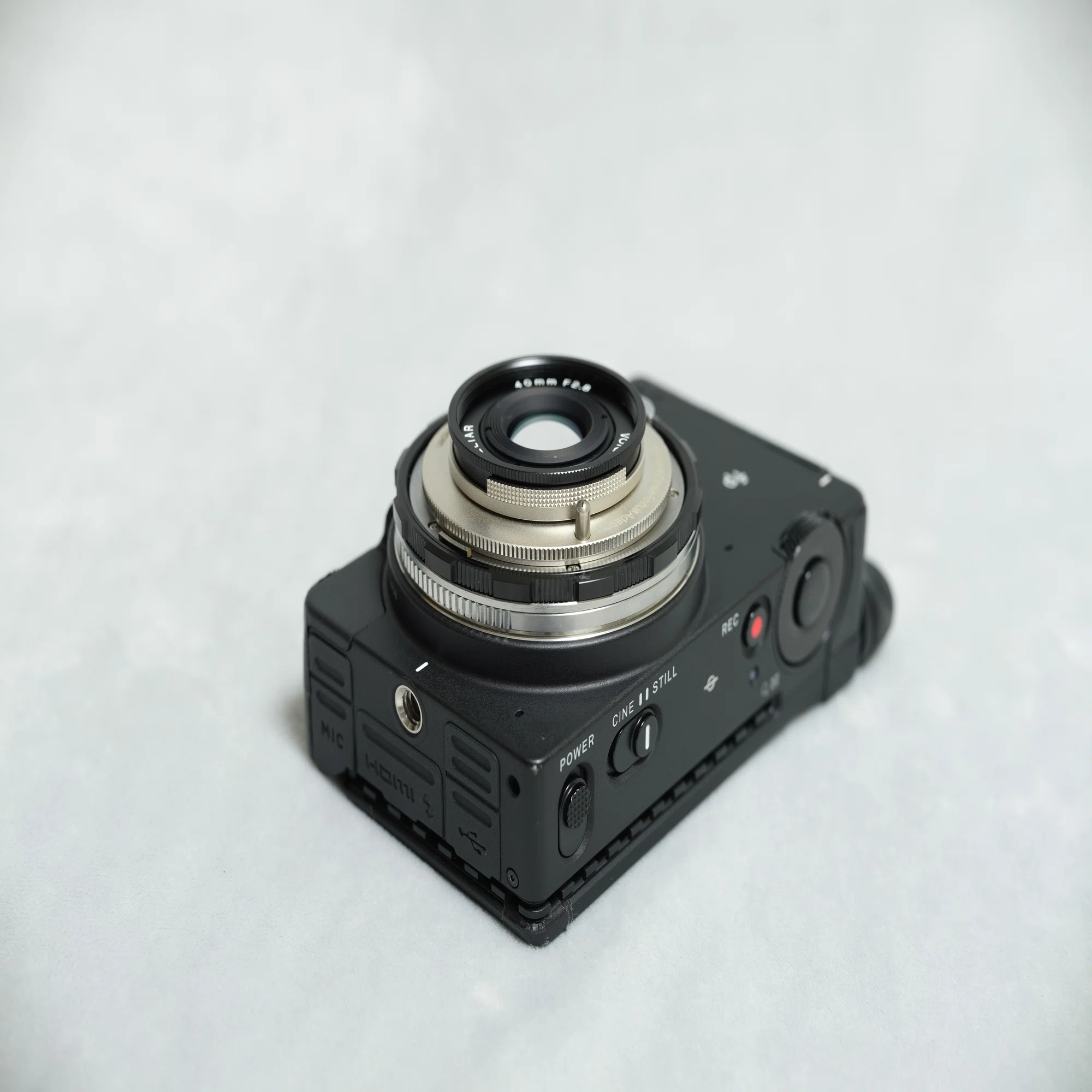 レビュー】プチ・フルサイズ Voigtlander HELIAR 40mm F2.8(沈胴)を 