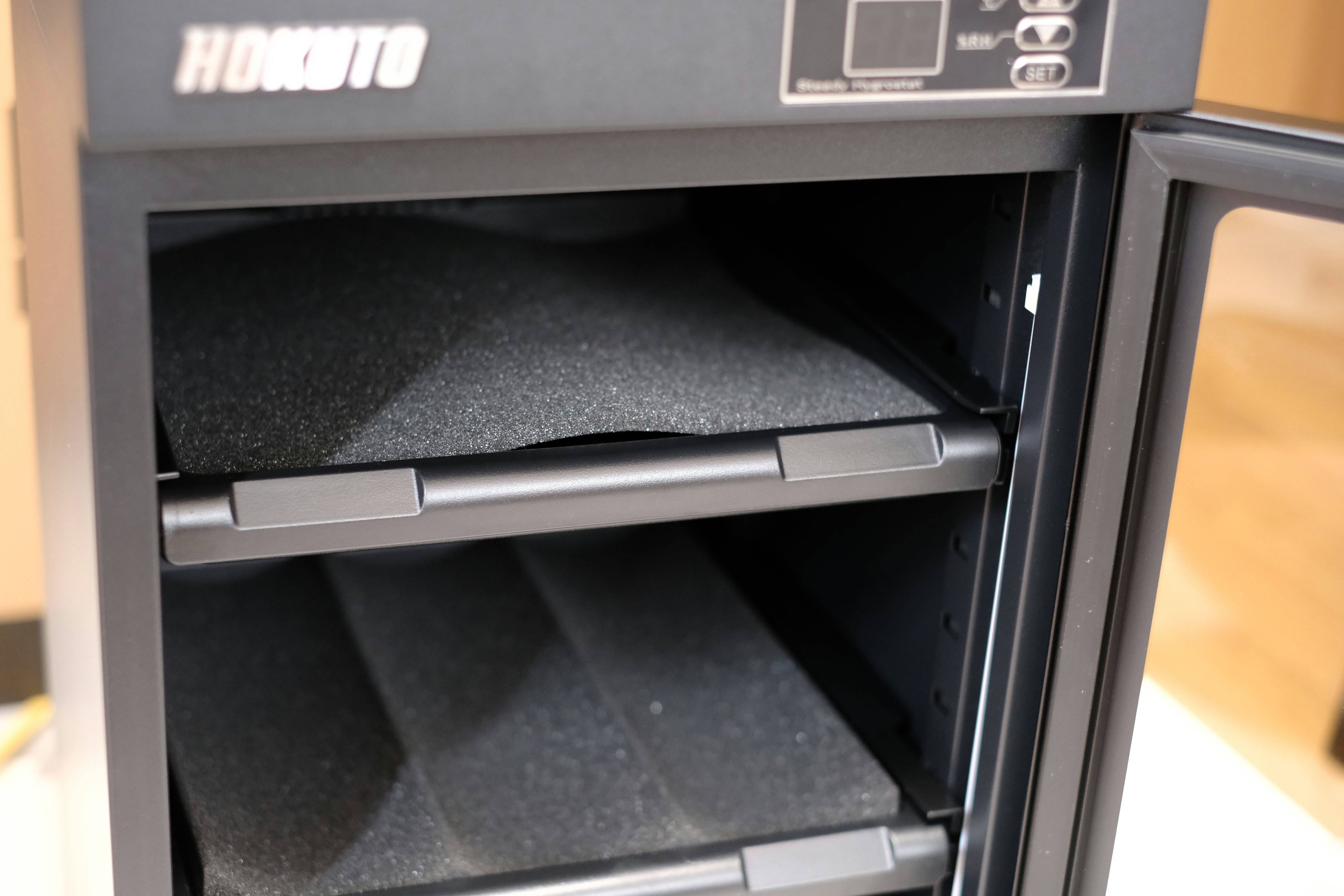 HOKUTO 防湿庫 HP-38EXレビューちょっと欠点あるけど安いから HOKUTO 防湿庫 HP-38EXレビューちょっと欠点あるけど安いから