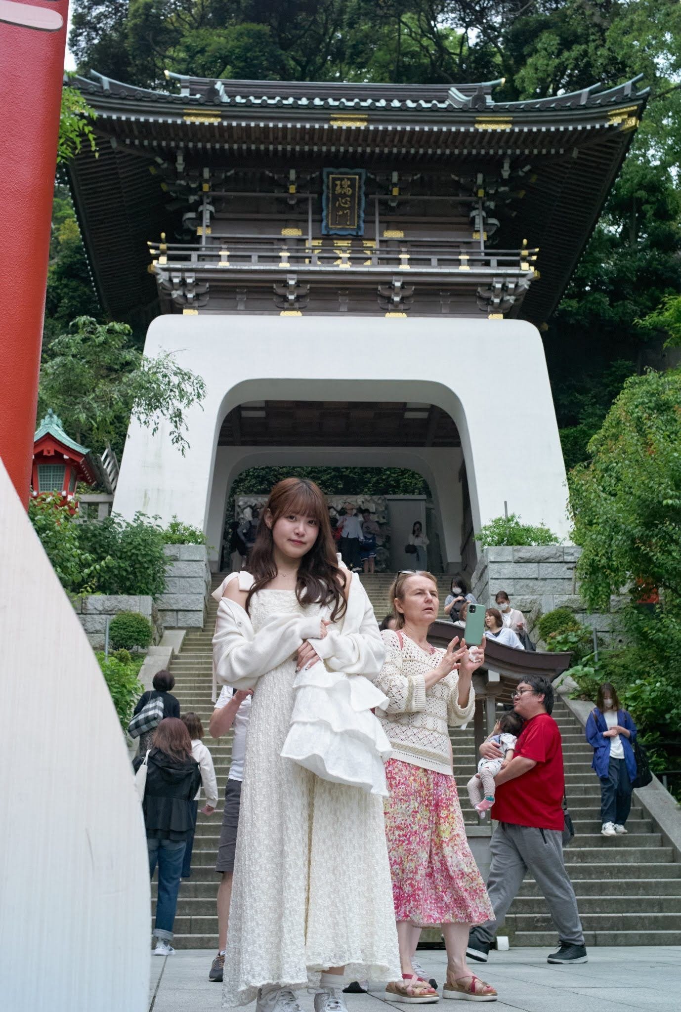 曇り空の江ノ島ポートレート｜naoyuki sasaki