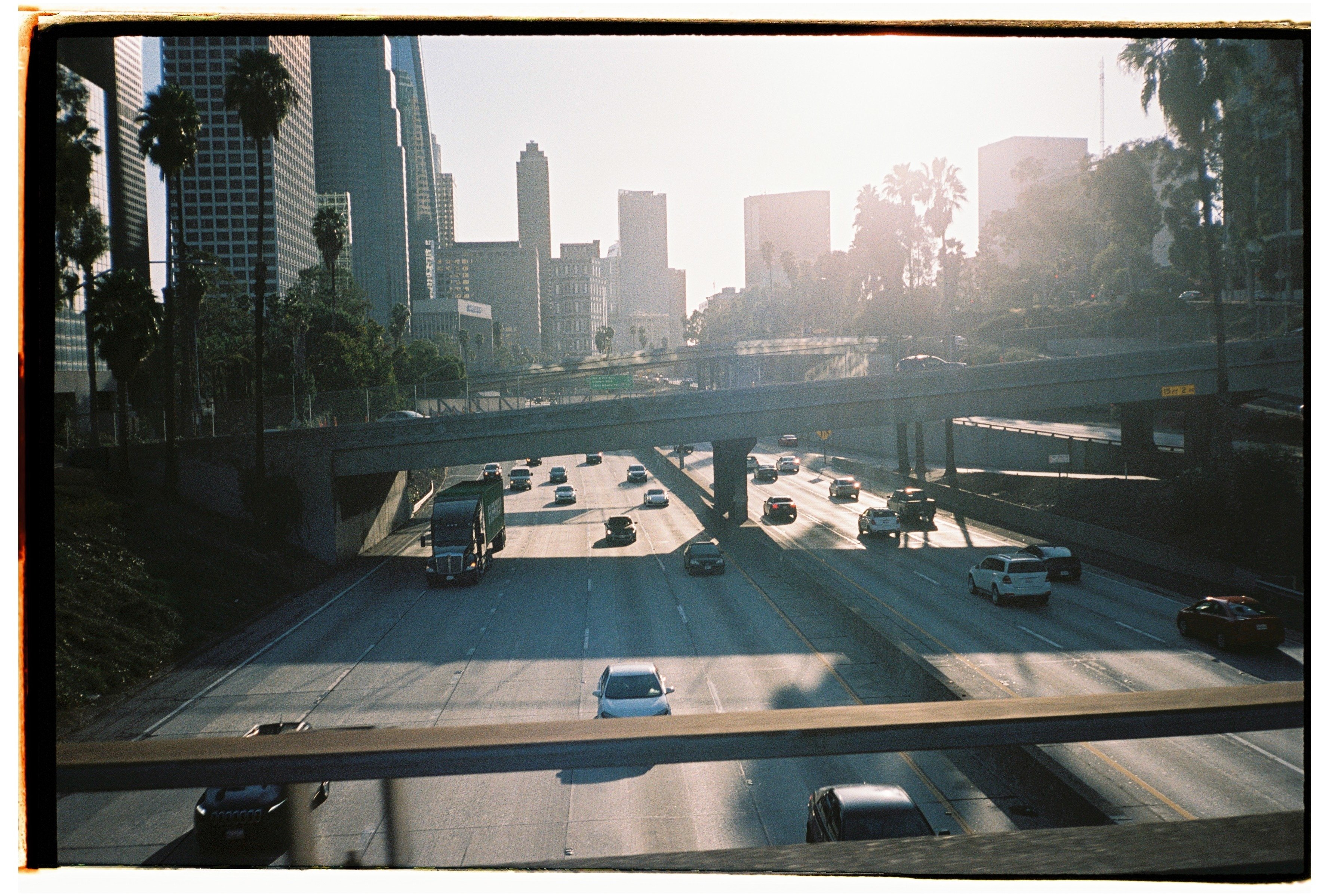 Konica HEXAR 35mm コンパクトフィルムカメラ　動作品 動作〇】KONICA フィルムカメラ HEXAR ブラック 動作〇】KONICA