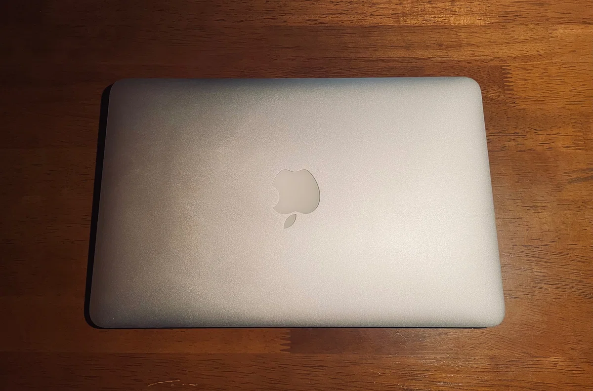 MacBook Air 2013 マックブックエアー 11インチ シルバー（史上最高 