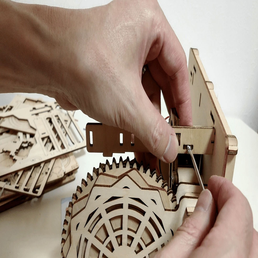 海外の通販サイト『Temu』で購入したビー玉コースターキットが面白い