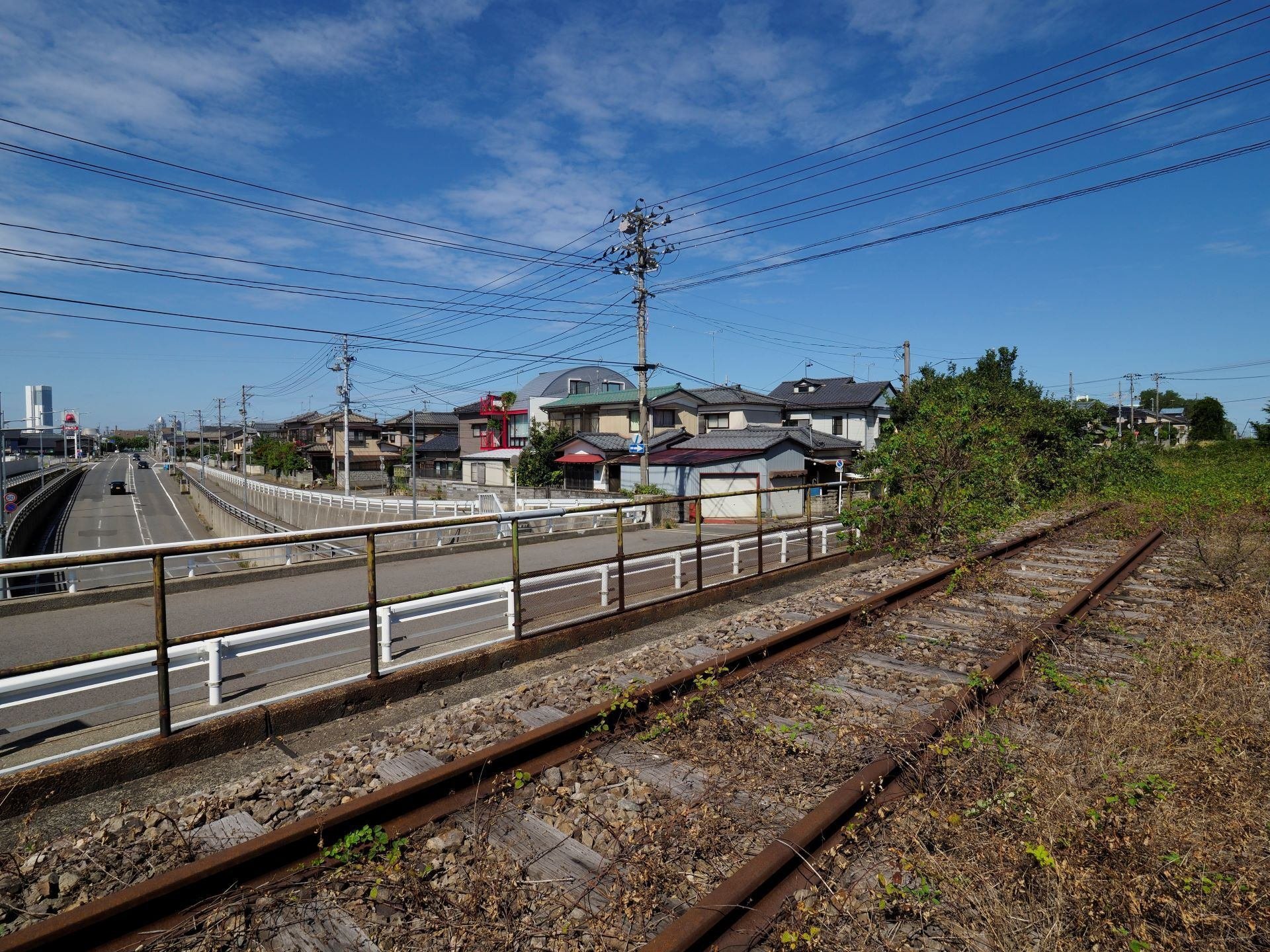 信越本線小諸駅風のジオラマ＋その時代の列車達セット写真内