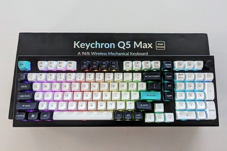 Keychron Q5 Maxをレビュー|最高峰の打鍵・虜になる理由 Keychron Q5 Maxをレビュー|最高峰の打鍵・虜になる理由