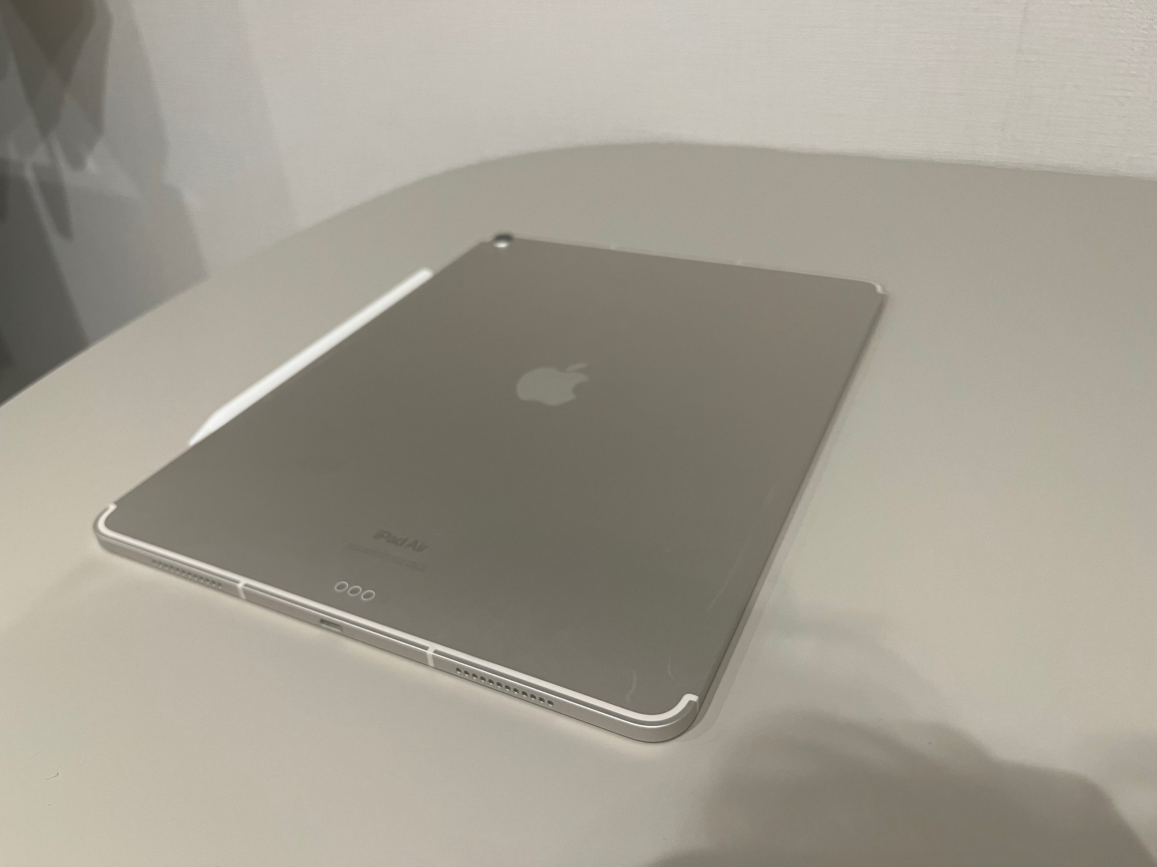 Tech】発売日に最新のiPad Airを購入してみた話/タブレット紹介 Tech】発売日に最新のiPad Airを購入してみた話/タブレット紹介
