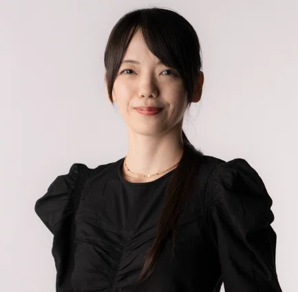 秋谷りんこさん
