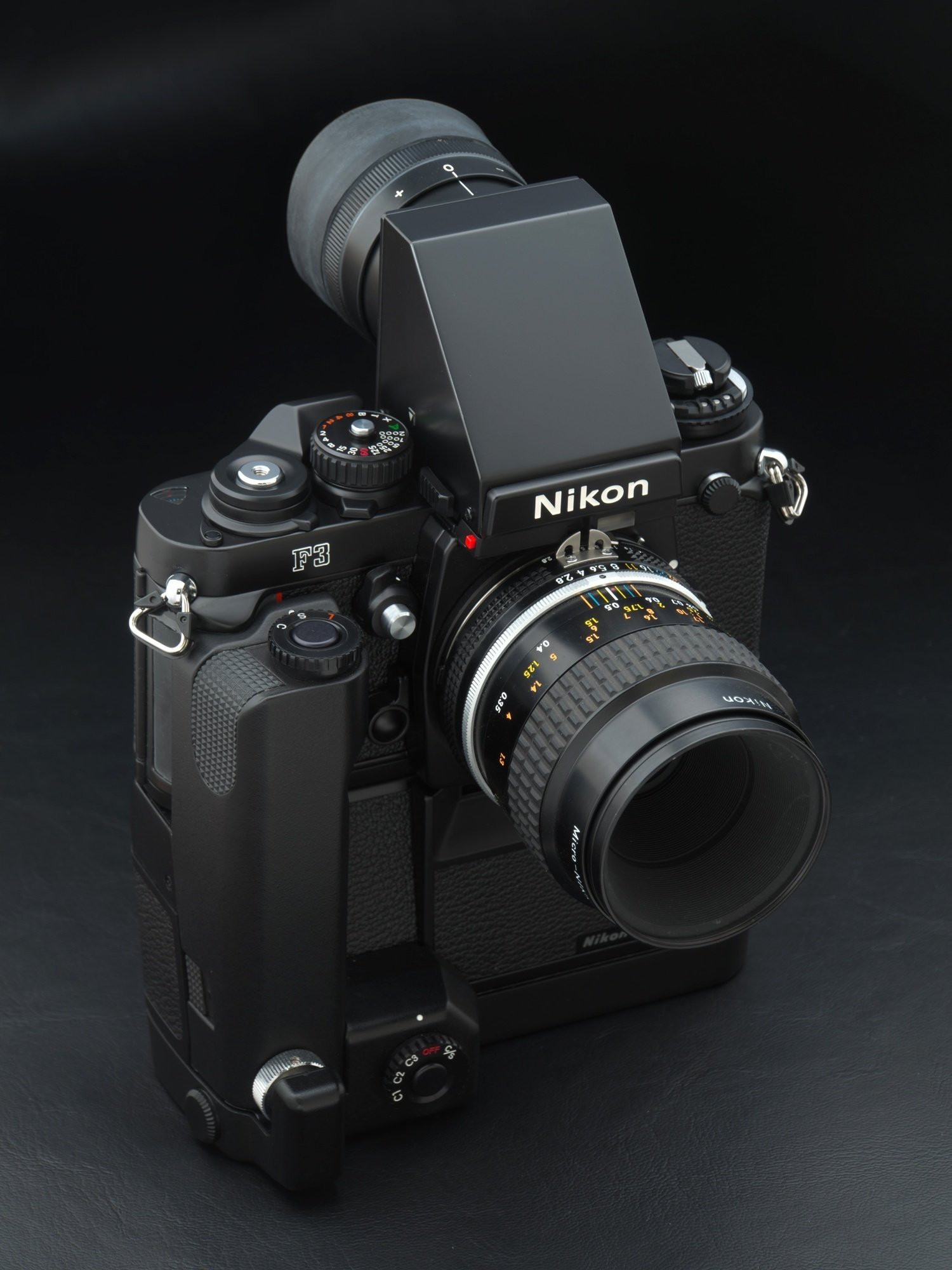 一眼レフの到達点「Nikon F3」|フユキ/西川冬旗 一眼レフの到達点「Nikon F3」|フユキ/西川冬旗