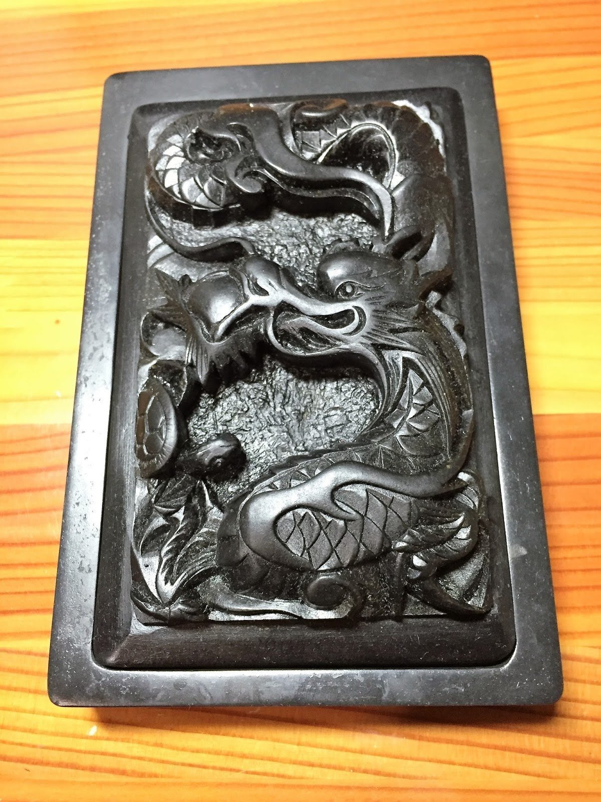 硯 黒 彫刻デザイン 歙州硯 木葉彫刻硯