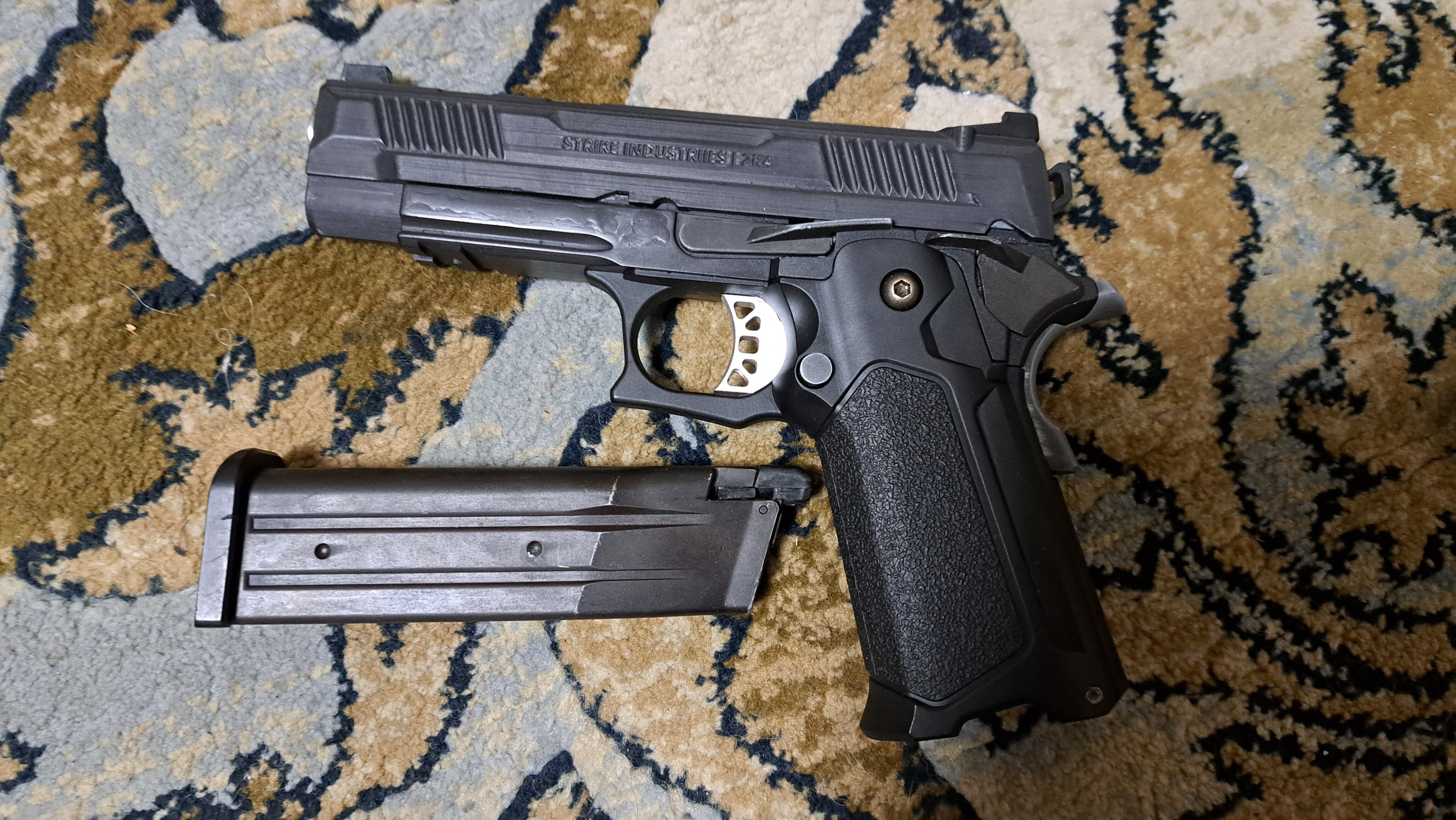 ハイキャパ カスタム作例 究極のハイキャパ VS 至高のハイキャパ VS