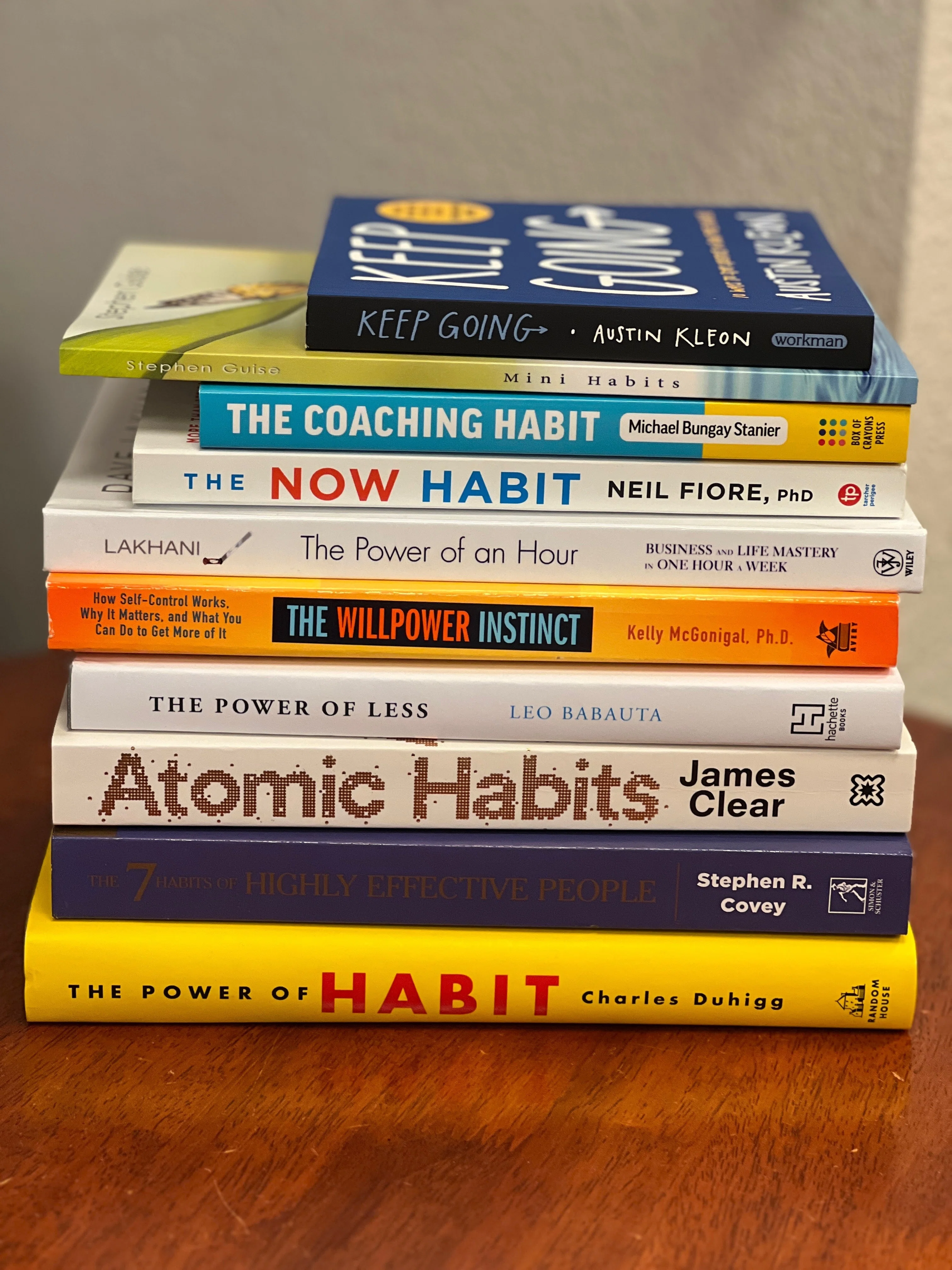 洋書で学ぶ習慣づくり「なりたい自分から考える」“Atomic Habits