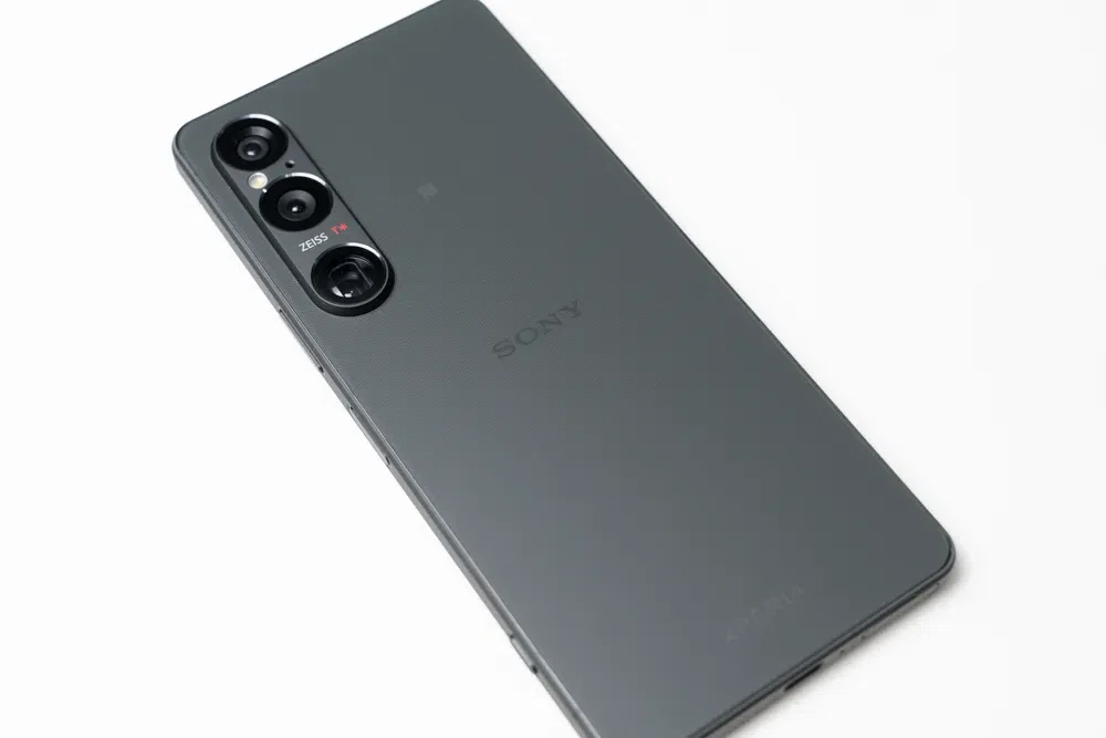 実機レビュー＞SIMフリー「Xperia 1 Ⅵ（XQ-EC44）」＜その1 外観