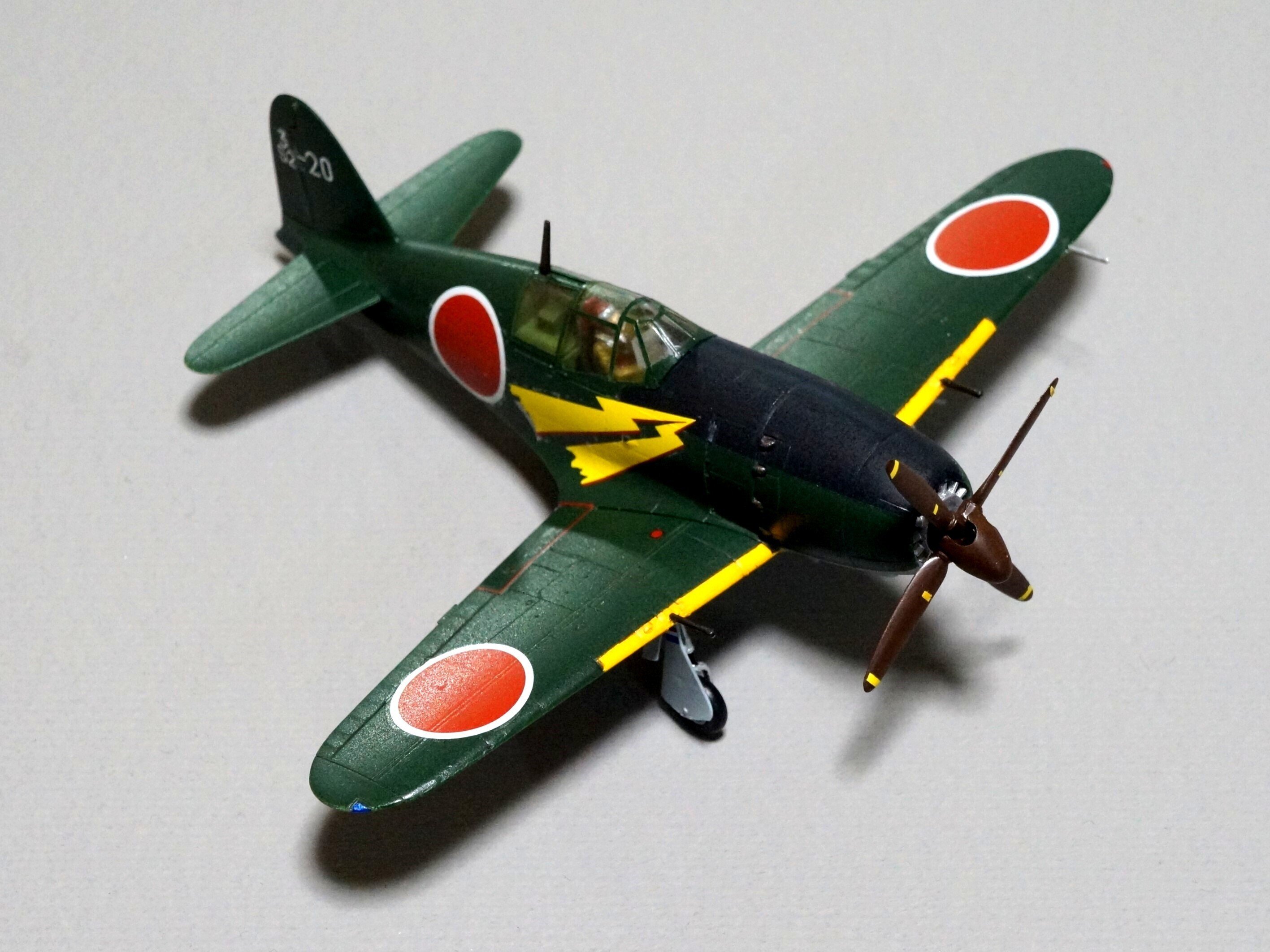 多彩でお値打ちなキットが非常に