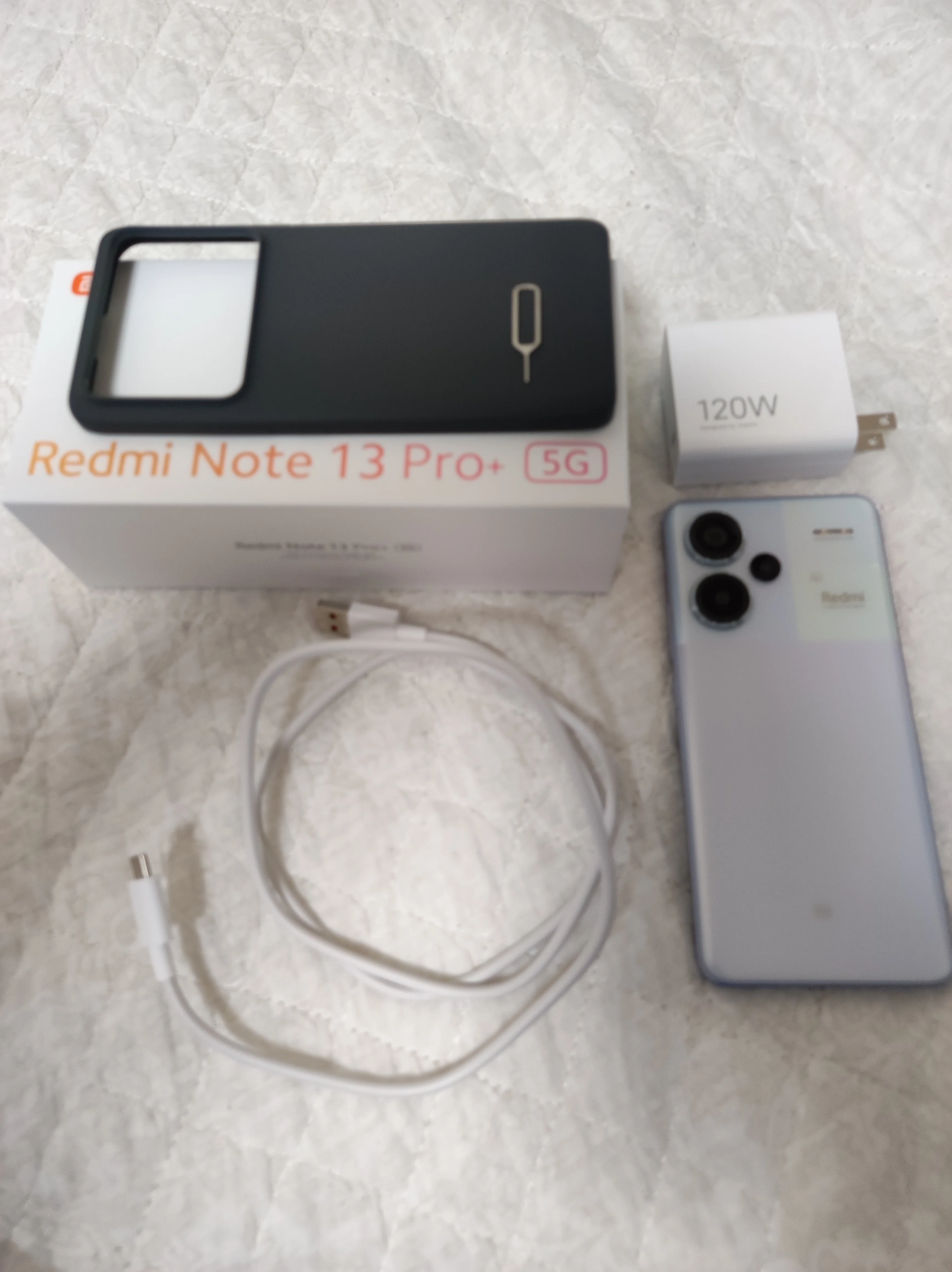 XiaomiのRedmi Note 13 Pro plus 5Gのレビューとか｜フォボス