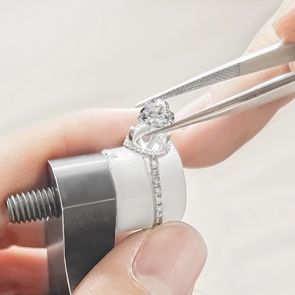 Jewerys in Vietnam｜Tierra Diamond