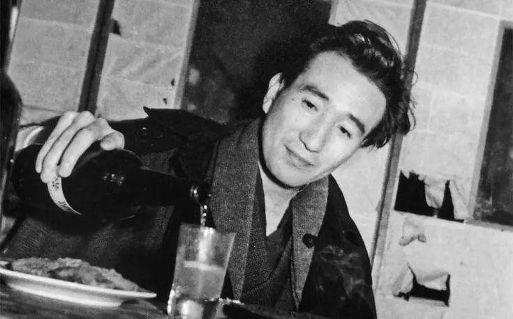 太宰治　写真 太宰治の若い頃の写真 | 昭和ガイド