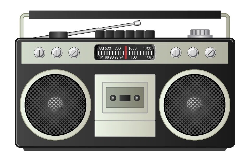 ラジカセやMDプレーヤーで音楽を聴いていた時代があった_日記#59｜円卓の父