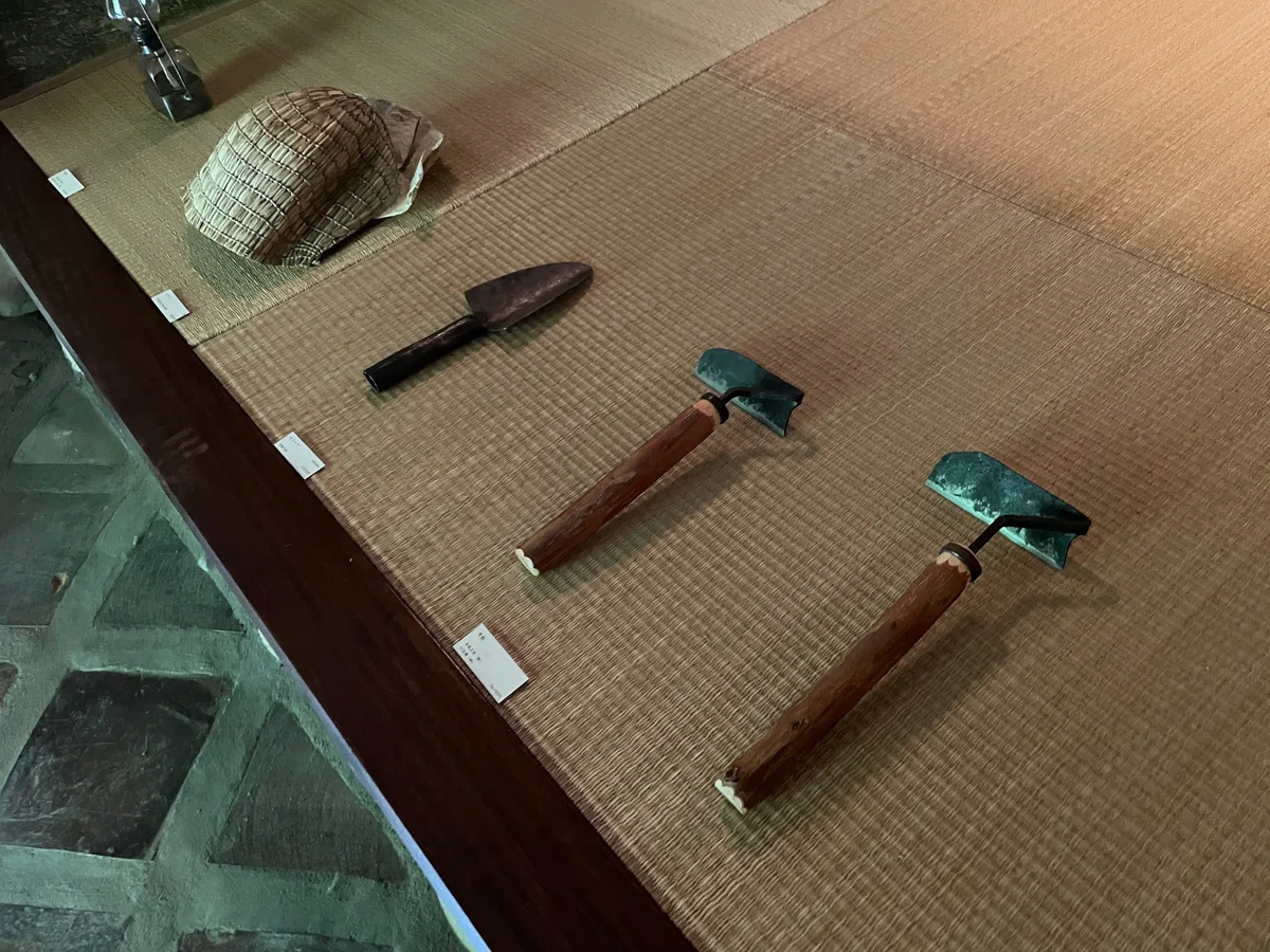 民藝と生活工芸ブームが生んだ、「作家ものの実用品」というジャンルは、民具を作家作品としてつくりなおす文化的な「アップサイクル」かもしれない ...