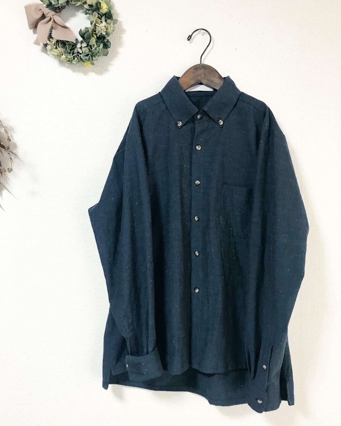 ネップミックスダンガリー スクエアカットシャツ 長袖 Blue grey black｜Tack（タック）atelier Hjärta取扱専門店