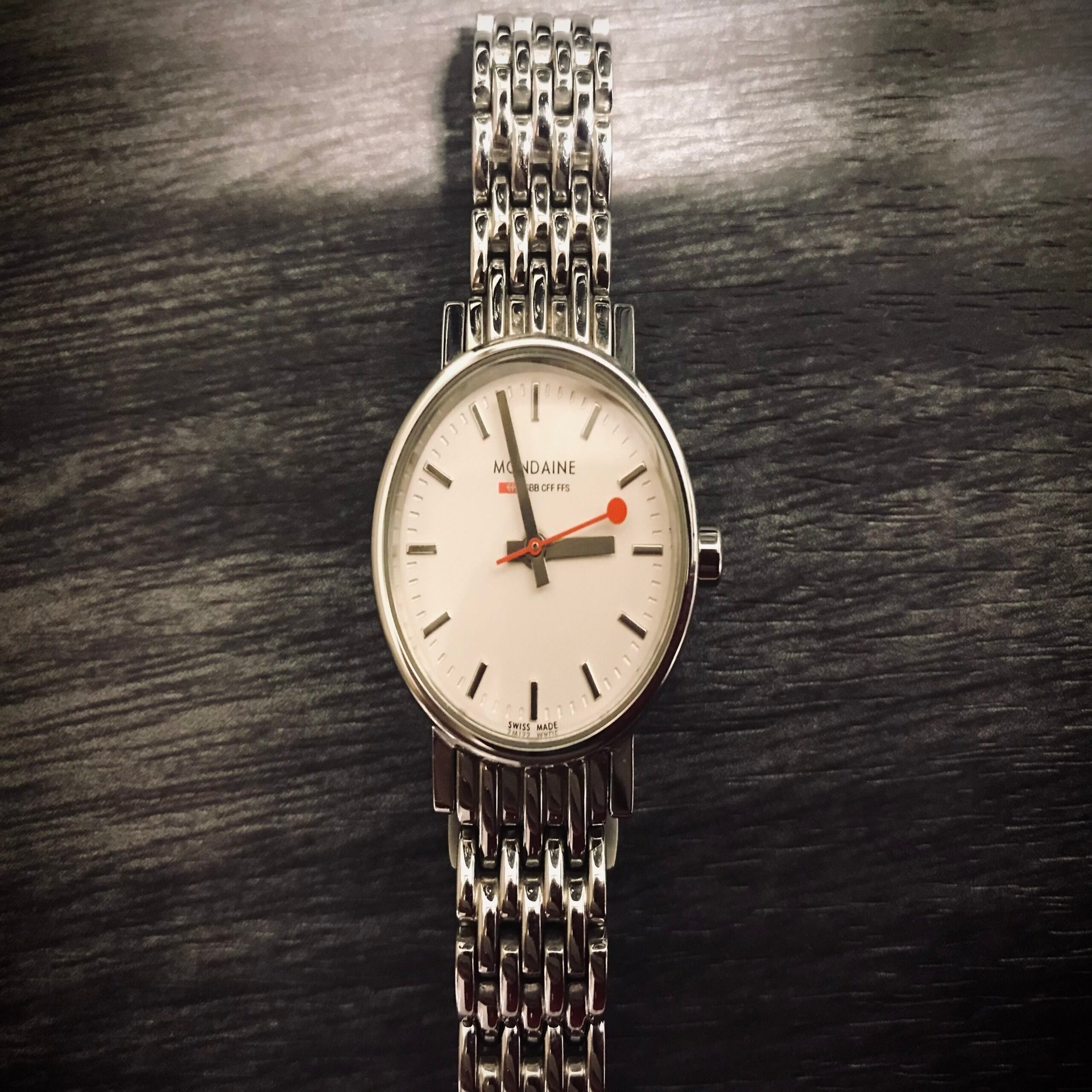 モンディーン（Mondaine）時計修理の電池交換を東京だとどこに依頼する  