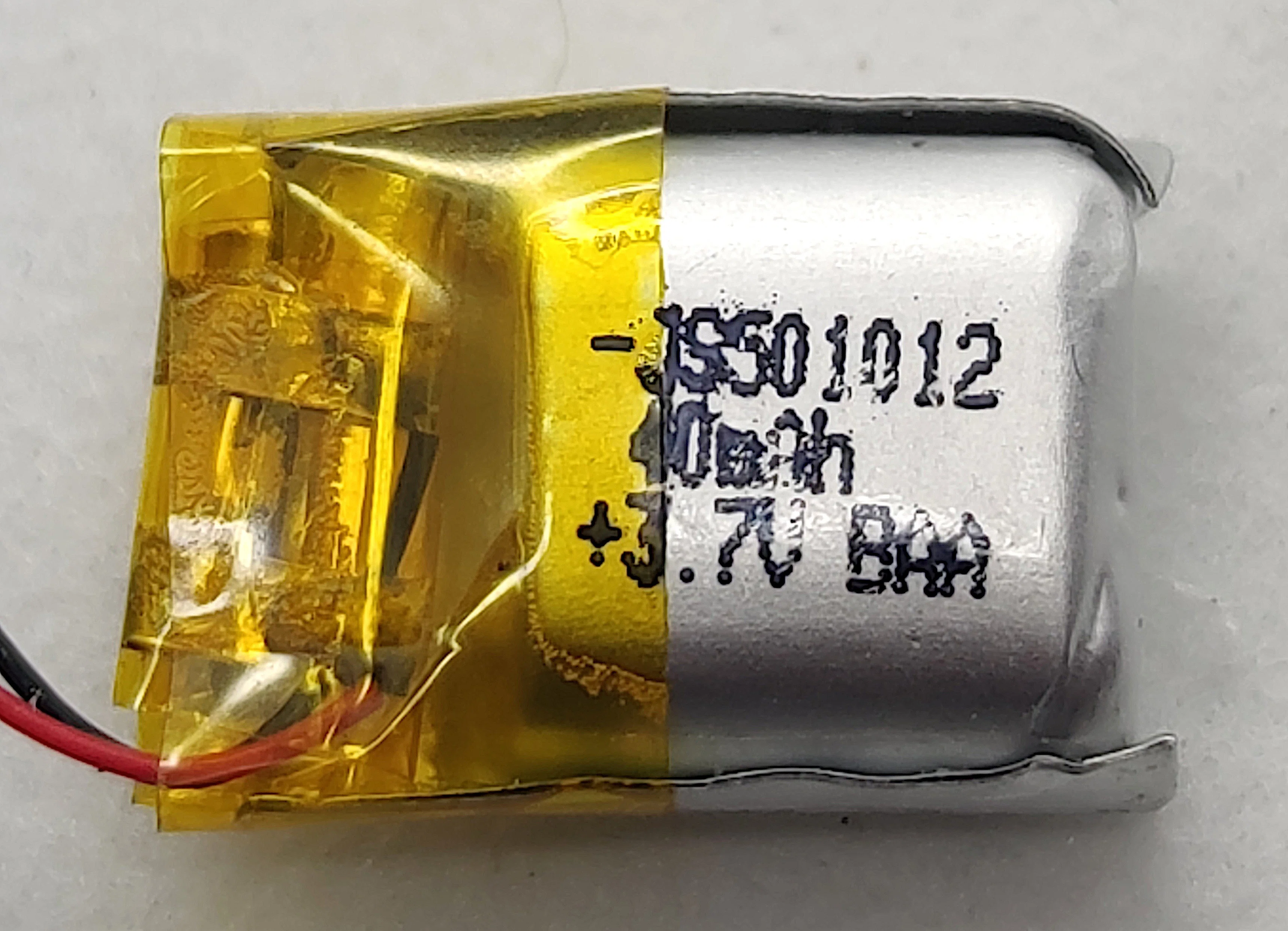 100均ガジェット分解】(57)ダイソーの「完全ワイヤレスイヤホン DG036