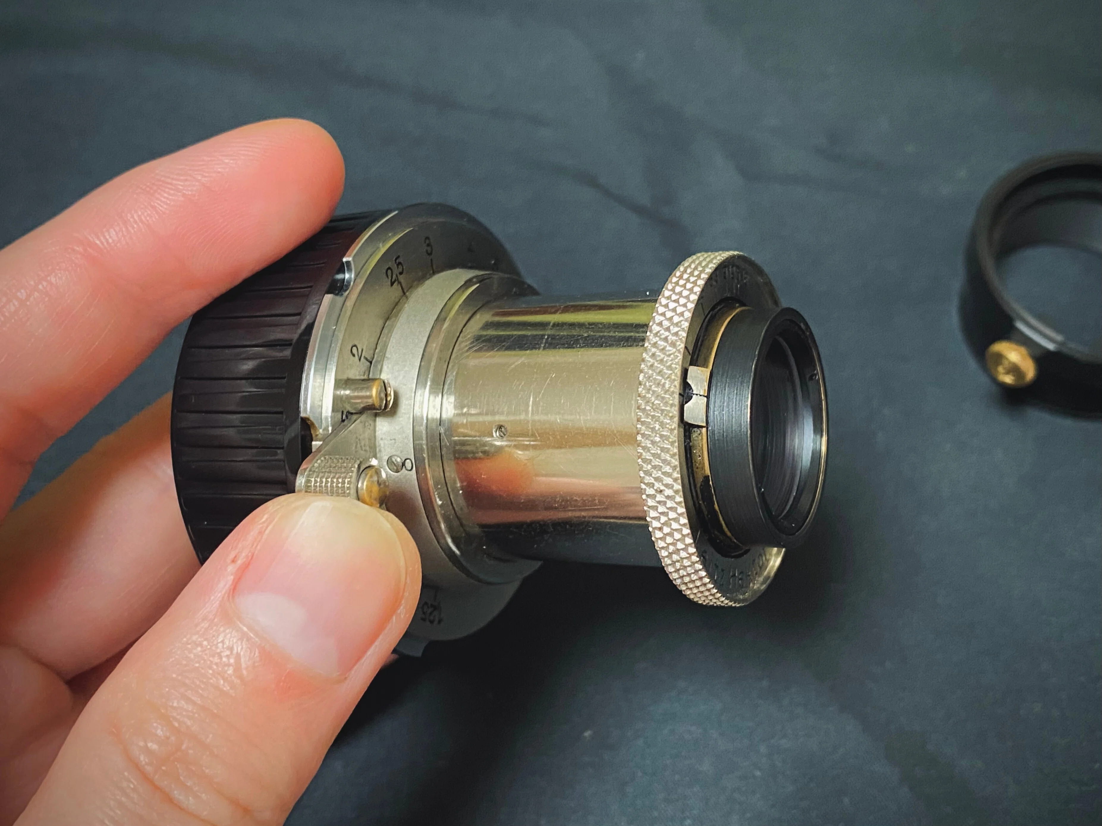 希少レンズを守り、楽しむ。 Leitz Hektor 5cm f2.5 のアクセサリ