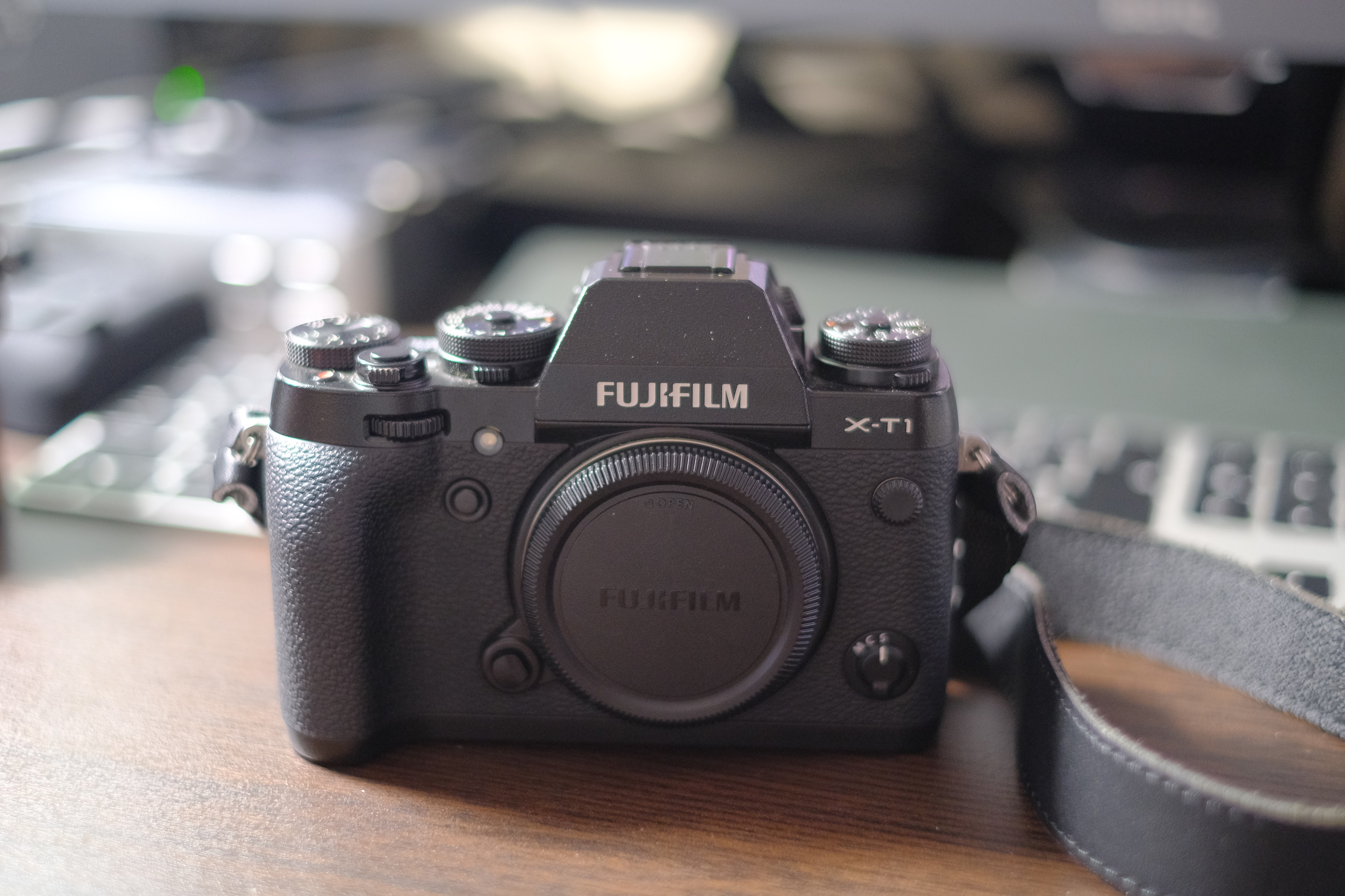 AFフィルム一眼レフ５台 佐藤成夫：第10回 高機能廉価機の登場がもたらしたもの：Photo