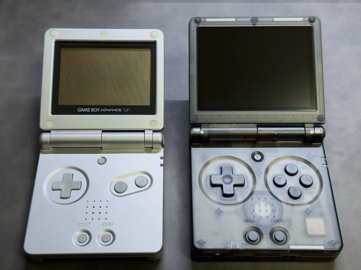 GBASPそっくりな中華エミュ機『ANBERNIC RG35XXSP』購入してみた｜すけ 
