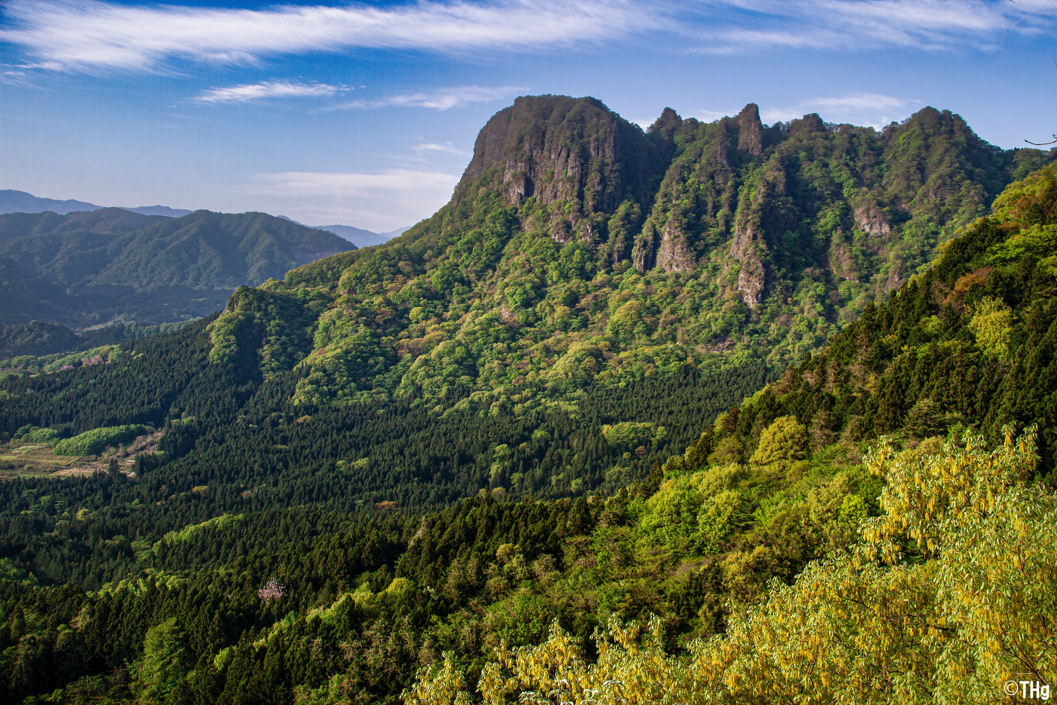 美嶺の山（妙義山）｜taka