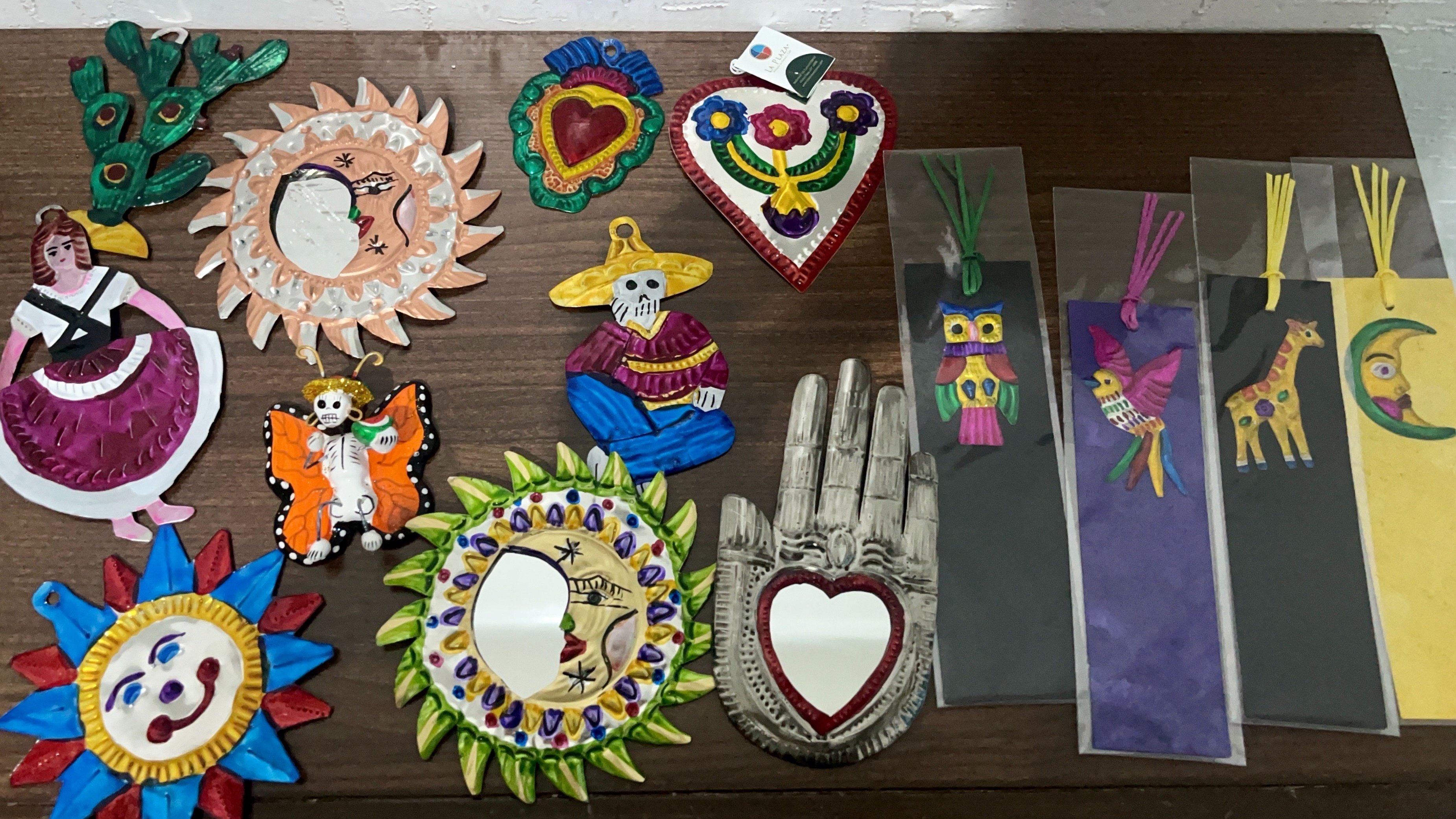 中南米旅 メキシコ編 Day18 お土産探しとパレード｜nanaka