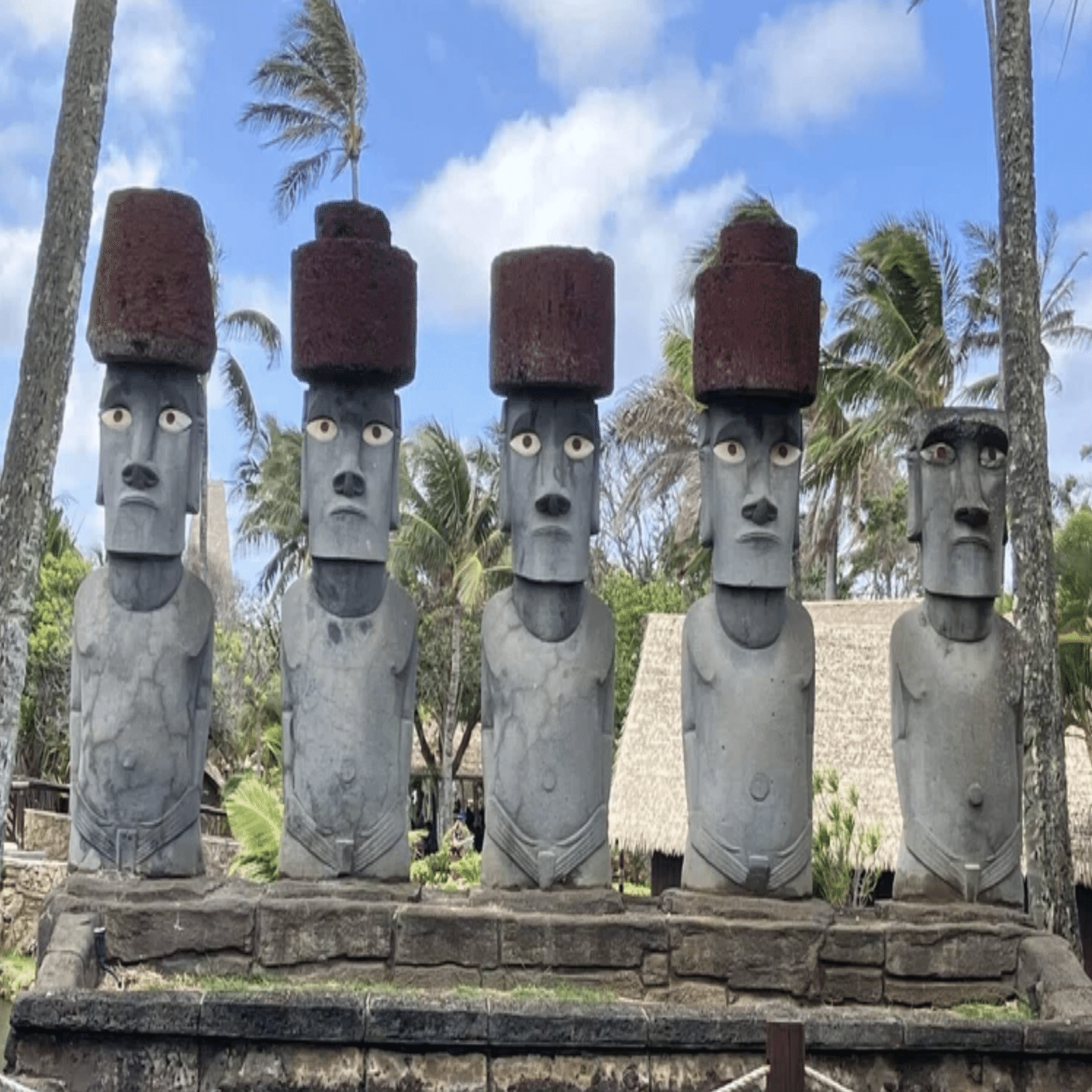 写仏部作品No.15『モアイ像』｜popo