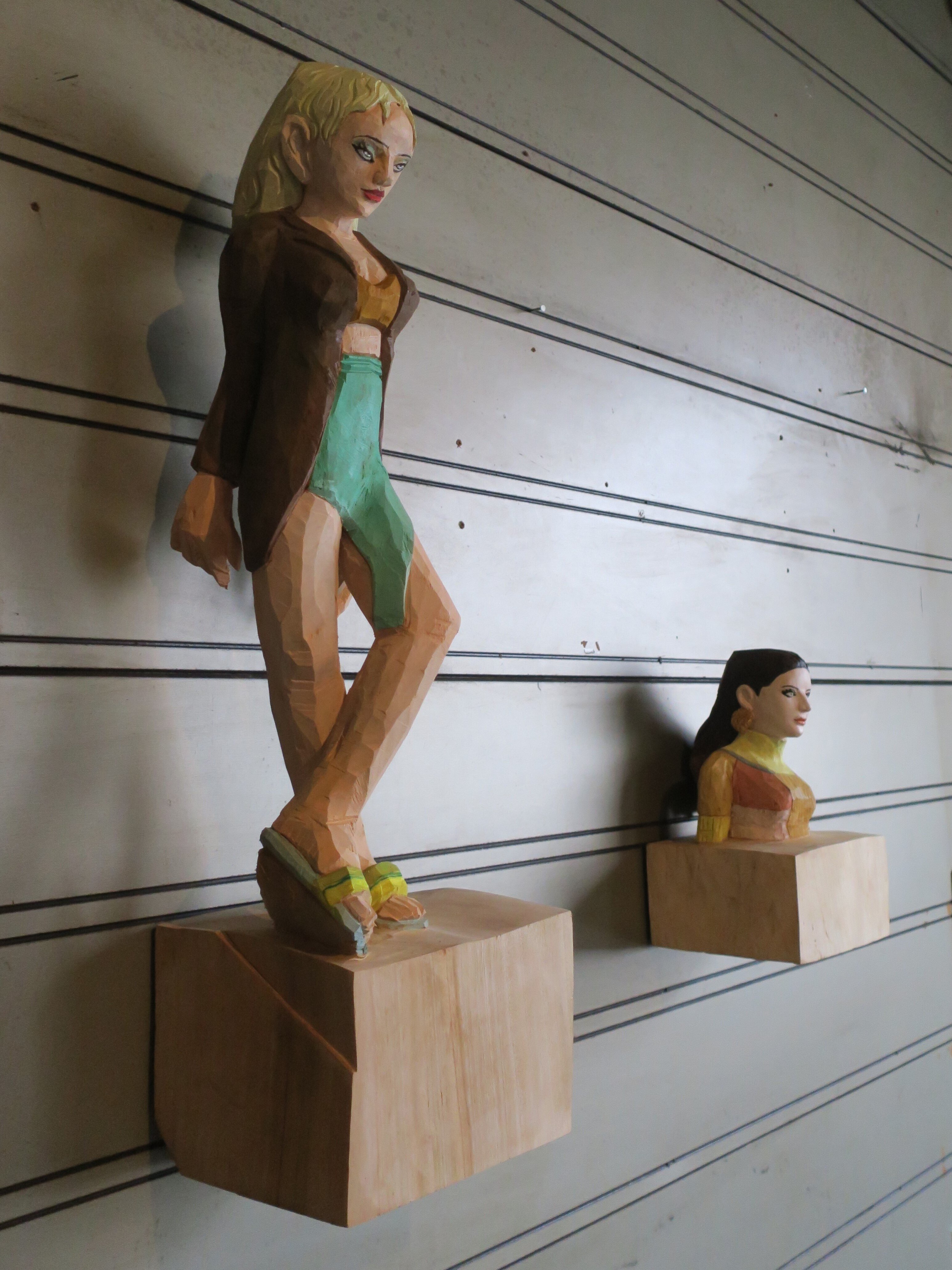 ギャラリー南製作所で開催中の「大森・蒲田で木を削る」展へ行ってきた