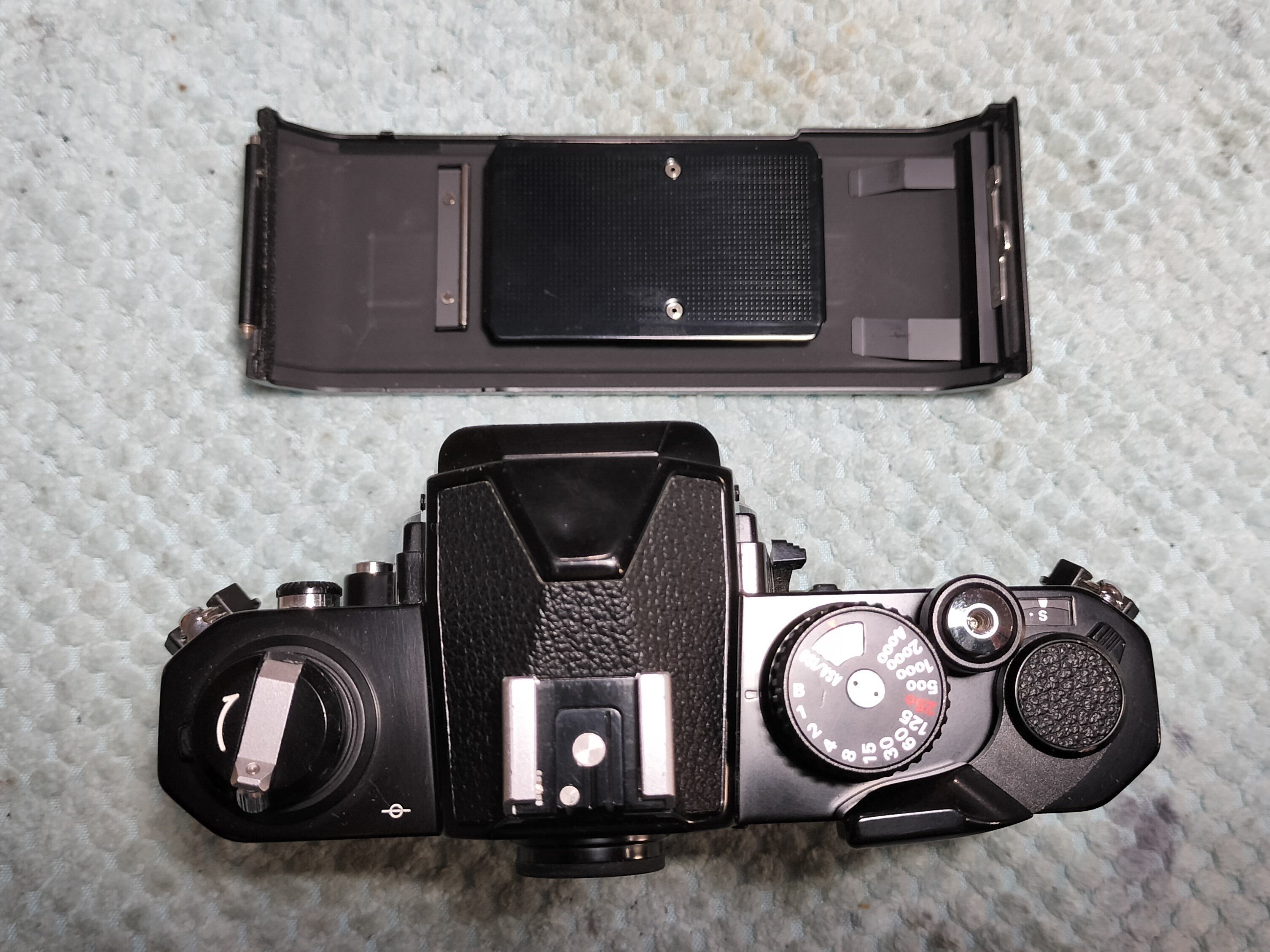 Nikon FM2の分解|フィルムカメラ修理のアクアカメラ Nikon FM2の分解|フィルムカメラ修理のアクアカメラ
