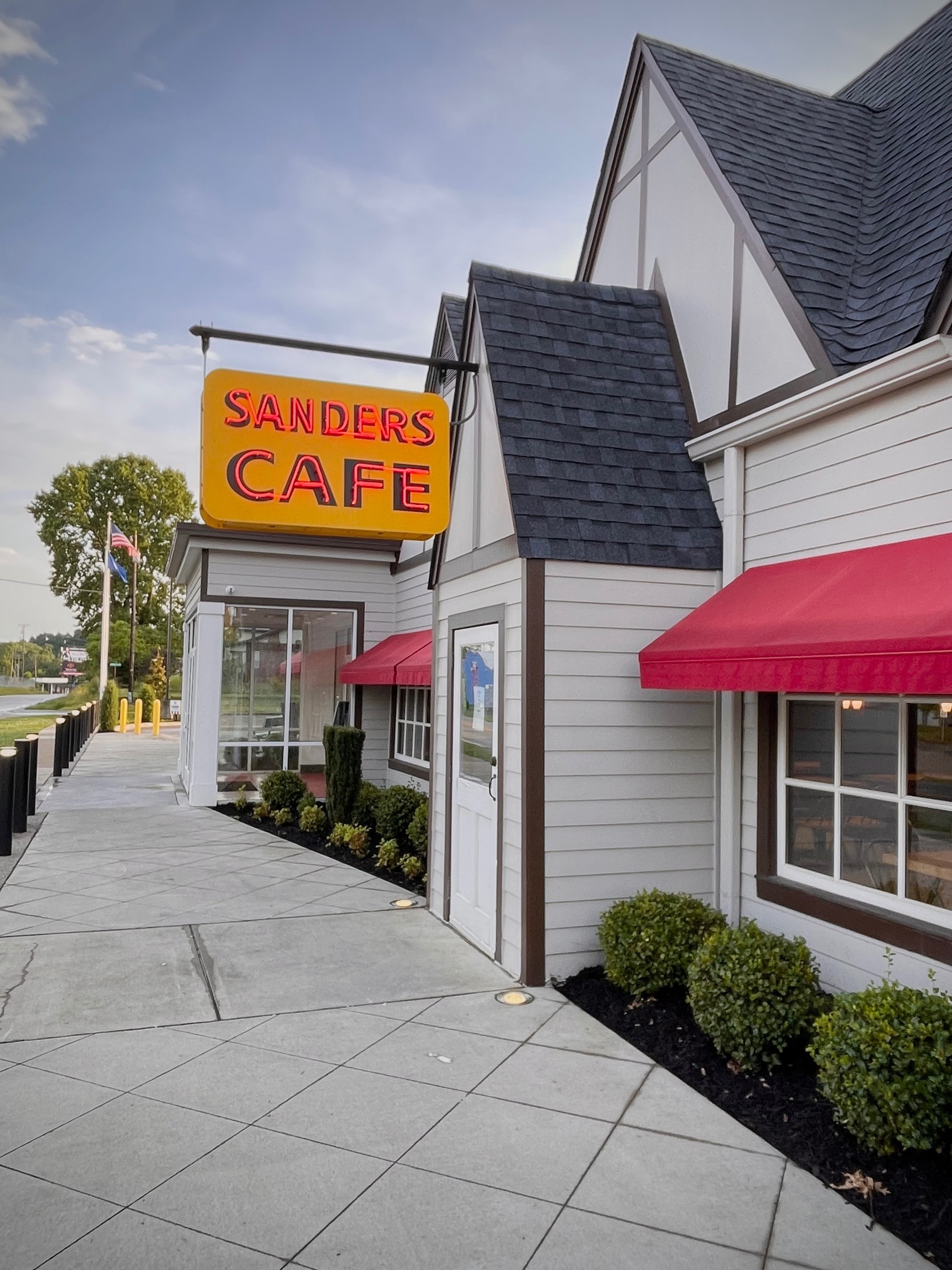 ケンタッキー州 | KFC始まりの場所 サンダースカフェで”アメリカ”を